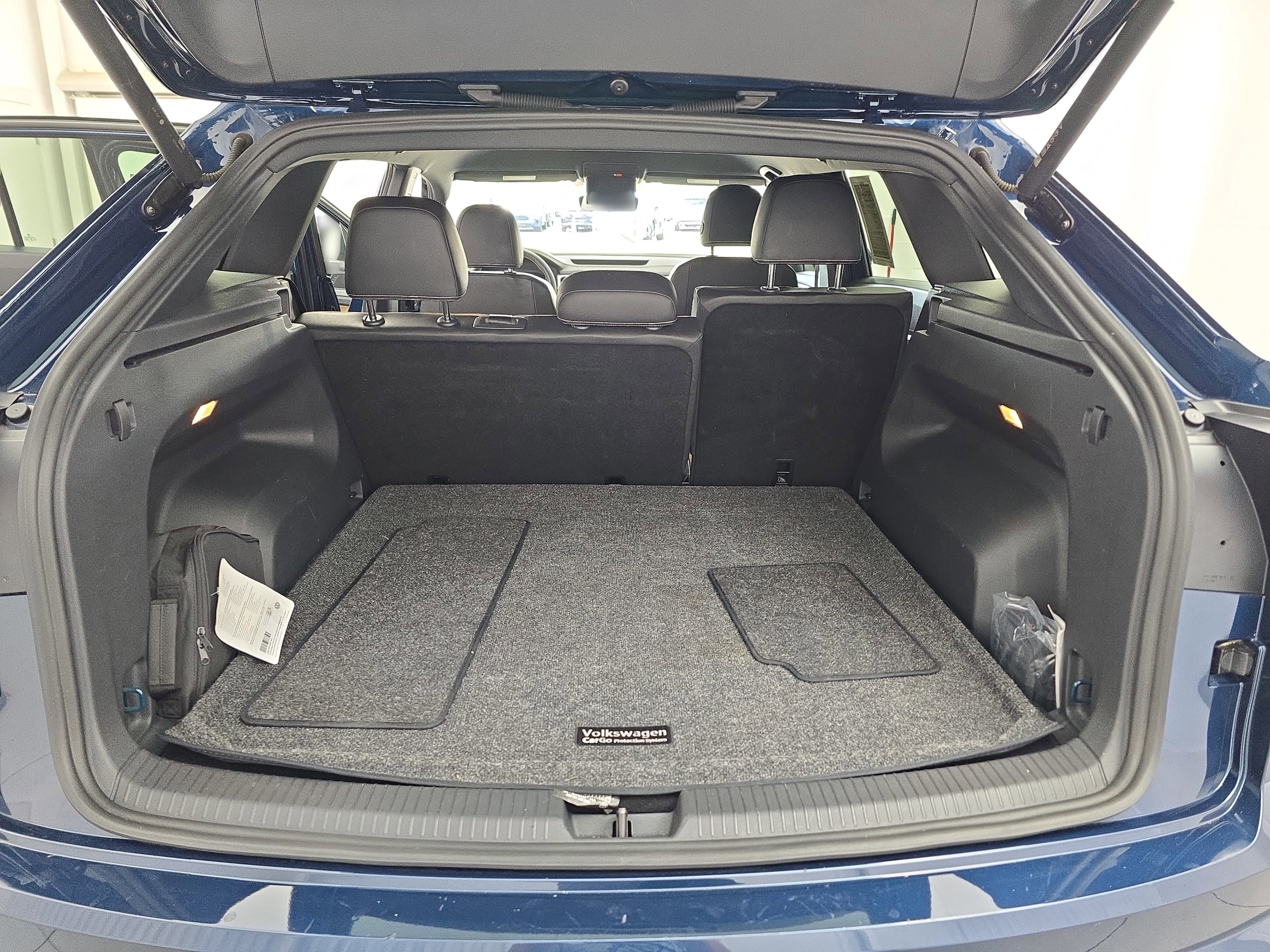 2023 Volkswagen Atlas Cross Sport 3.6L V6 SE w/Technology