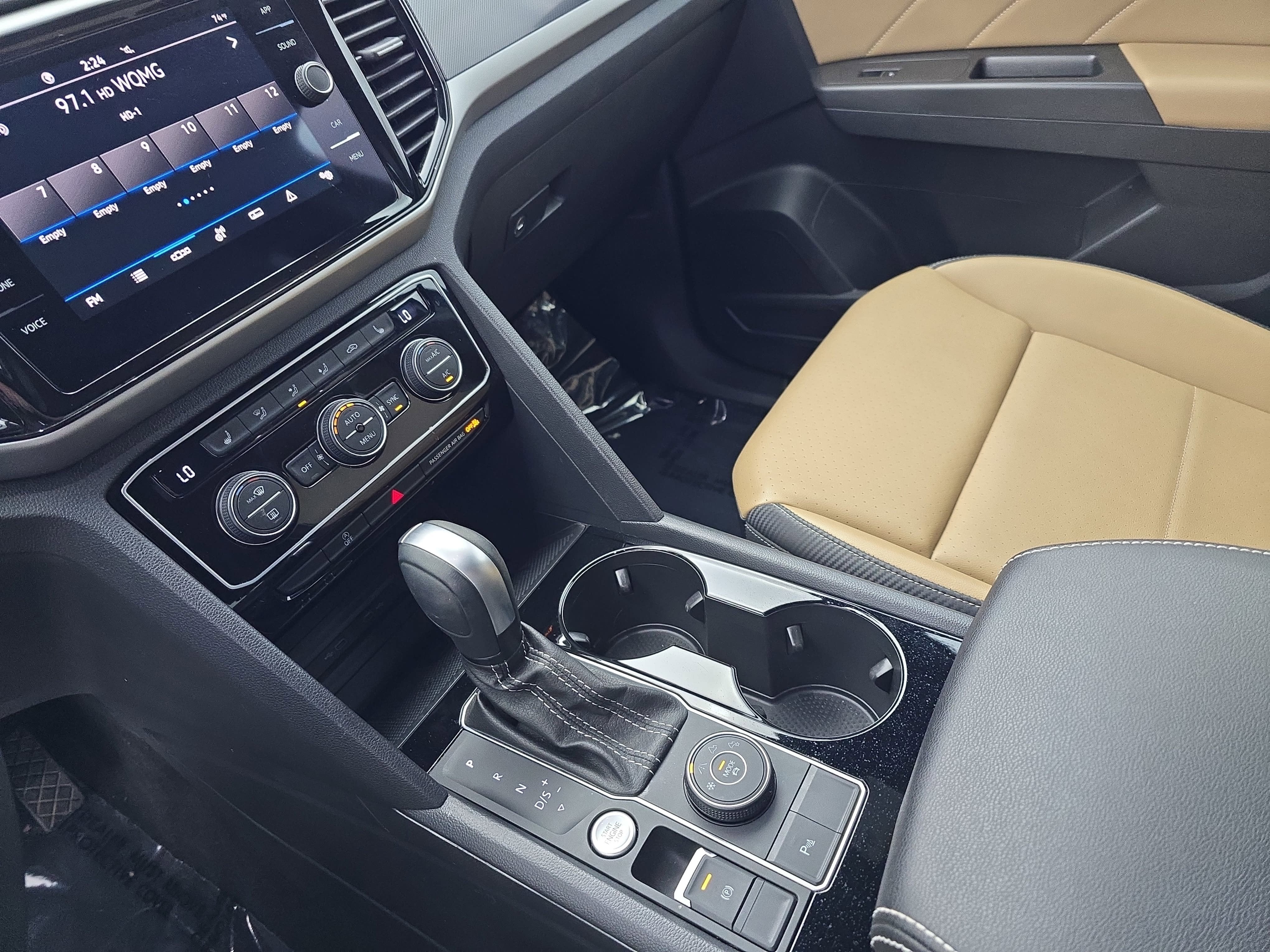 2023 Volkswagen Atlas Cross Sport 3.6L V6 SE w/Technology