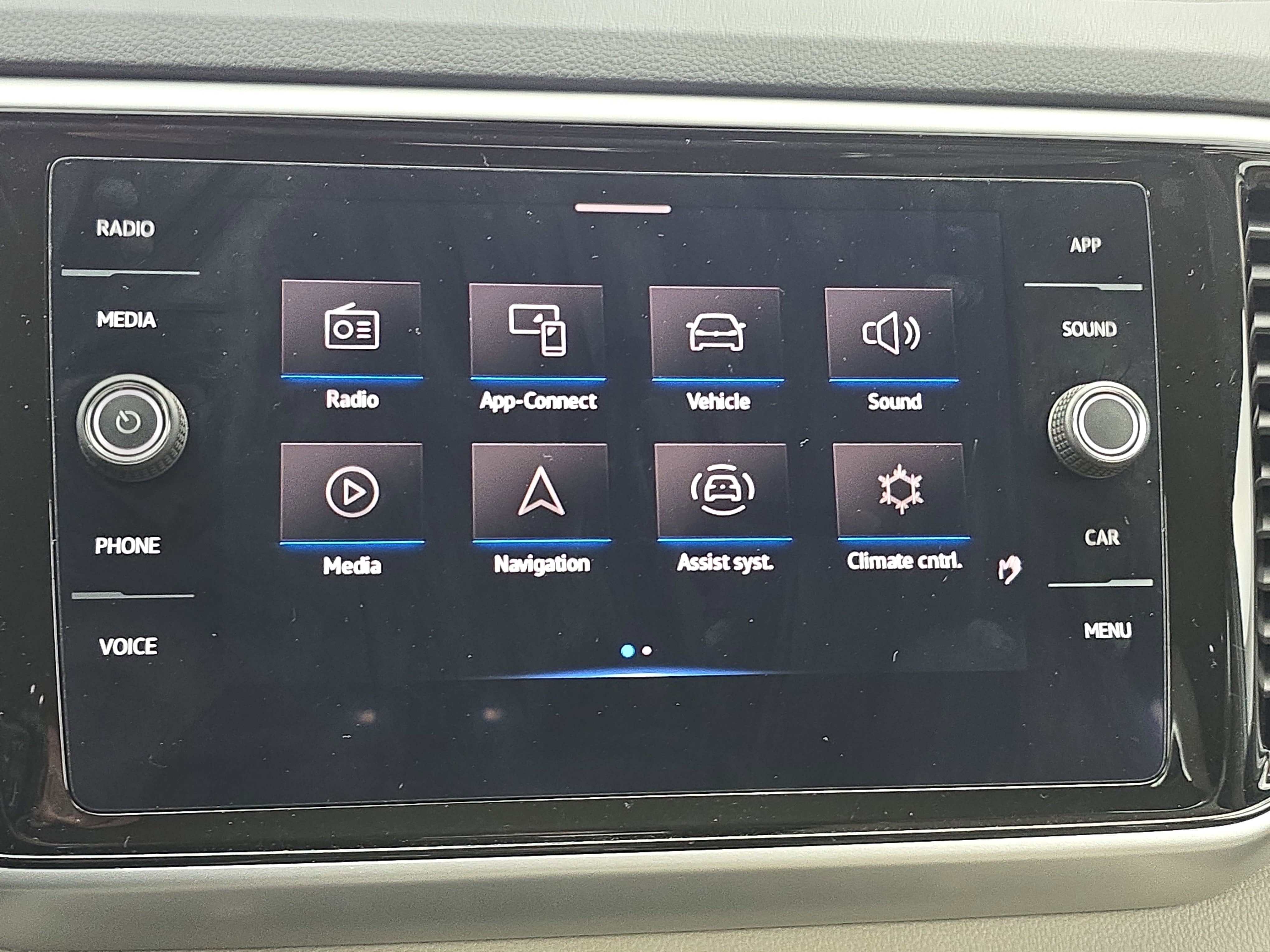 2022 Volkswagen Atlas 3.6L V6 SE w/Technology