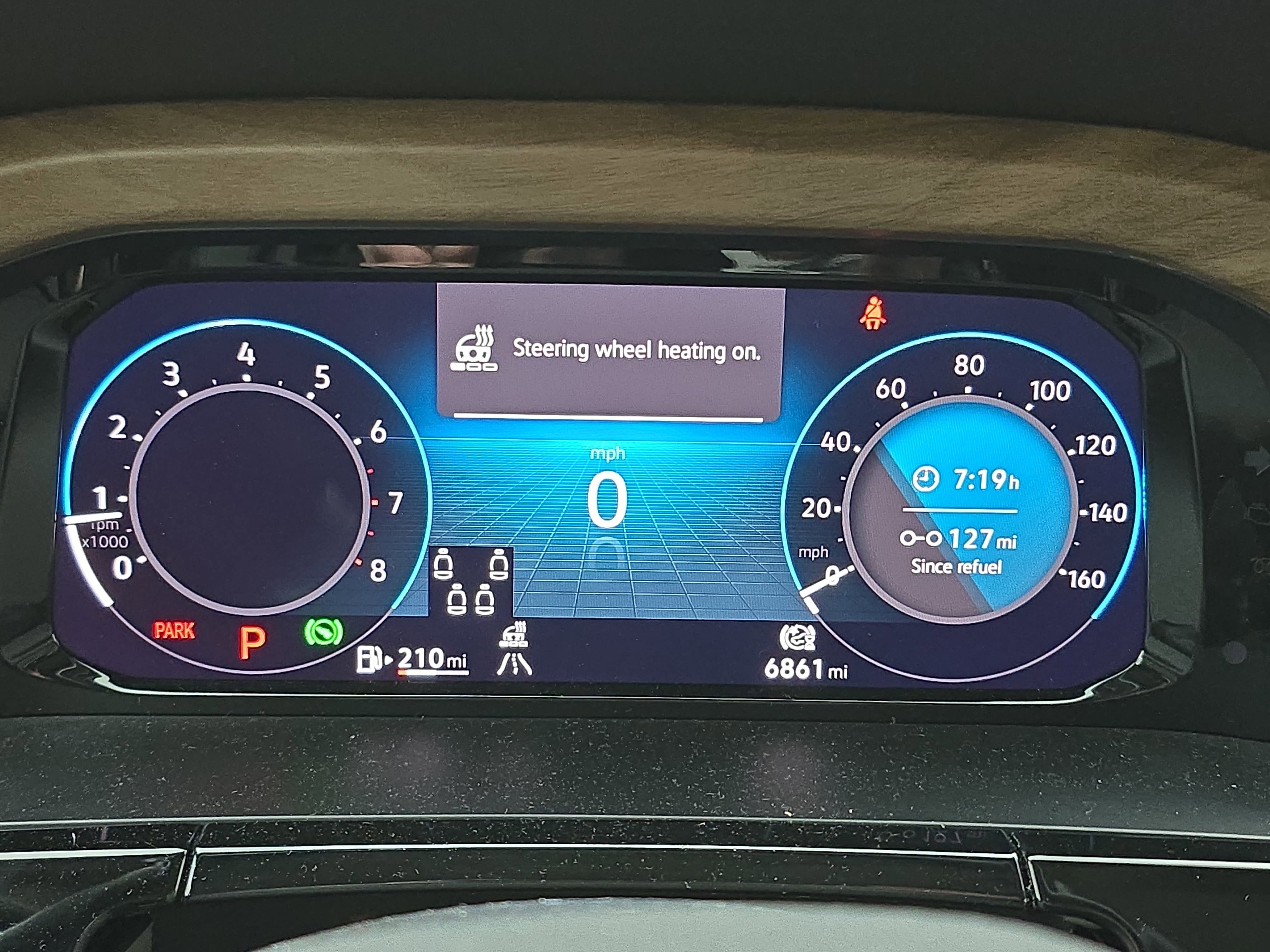 2025 Volkswagen Atlas 2.0T SE w/Technology