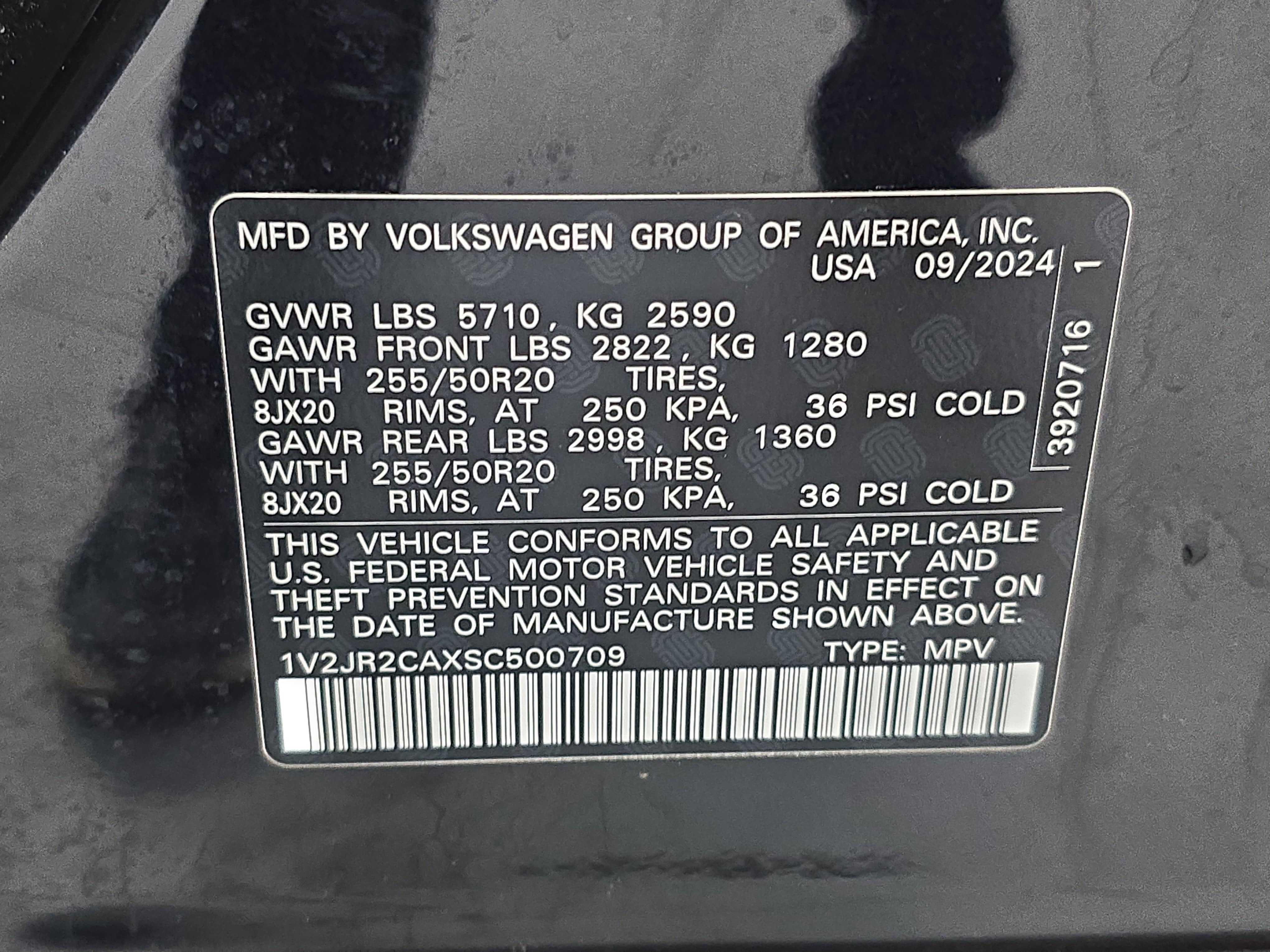 2025 Volkswagen Atlas 2.0T SE w/Technology