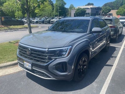 2024 Volkswagen Atlas Cross Sport 2.0T SE w/Technology