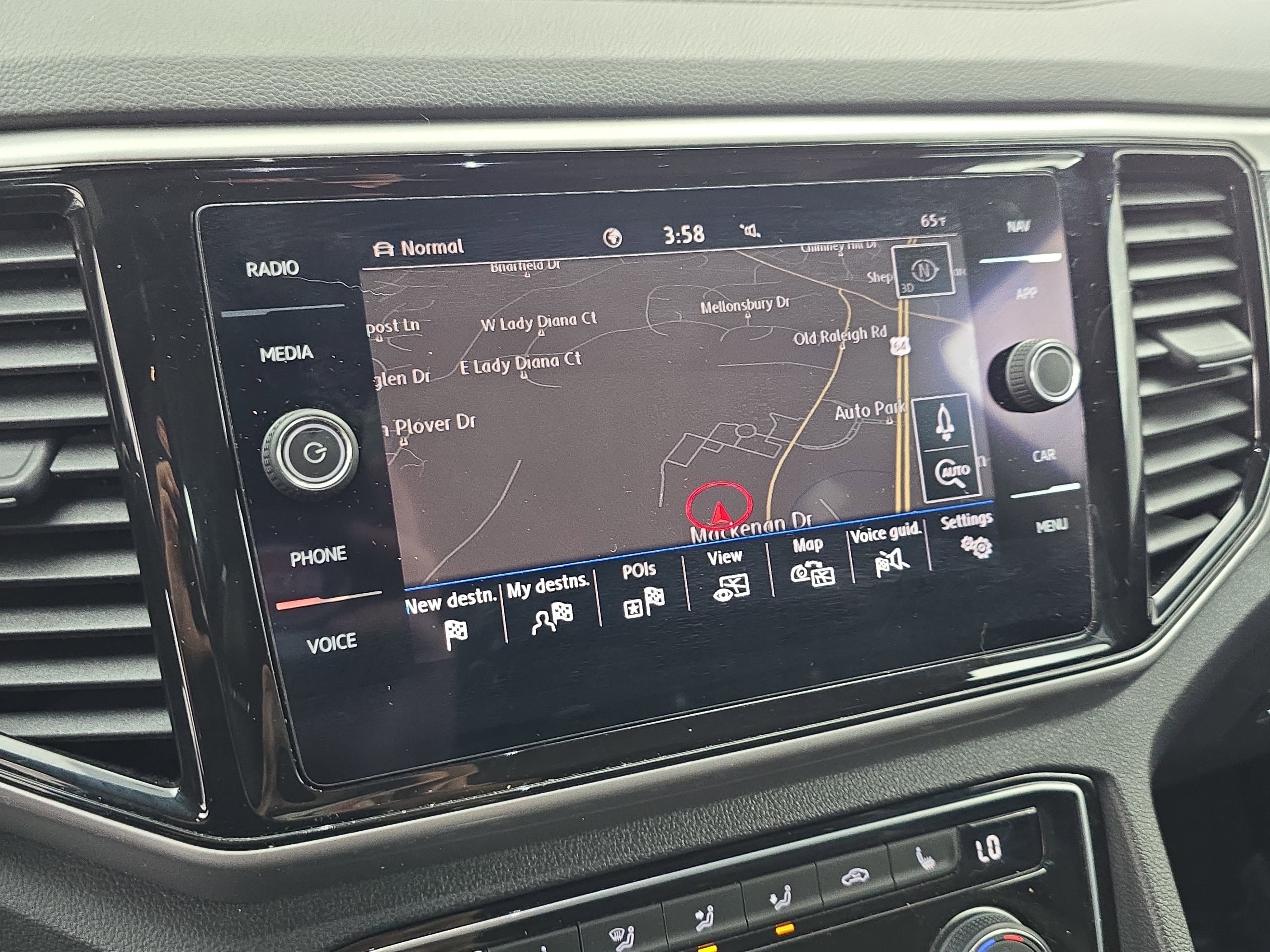 2020 Volkswagen Atlas Cross Sport 3.6L V6 SEL R-Line