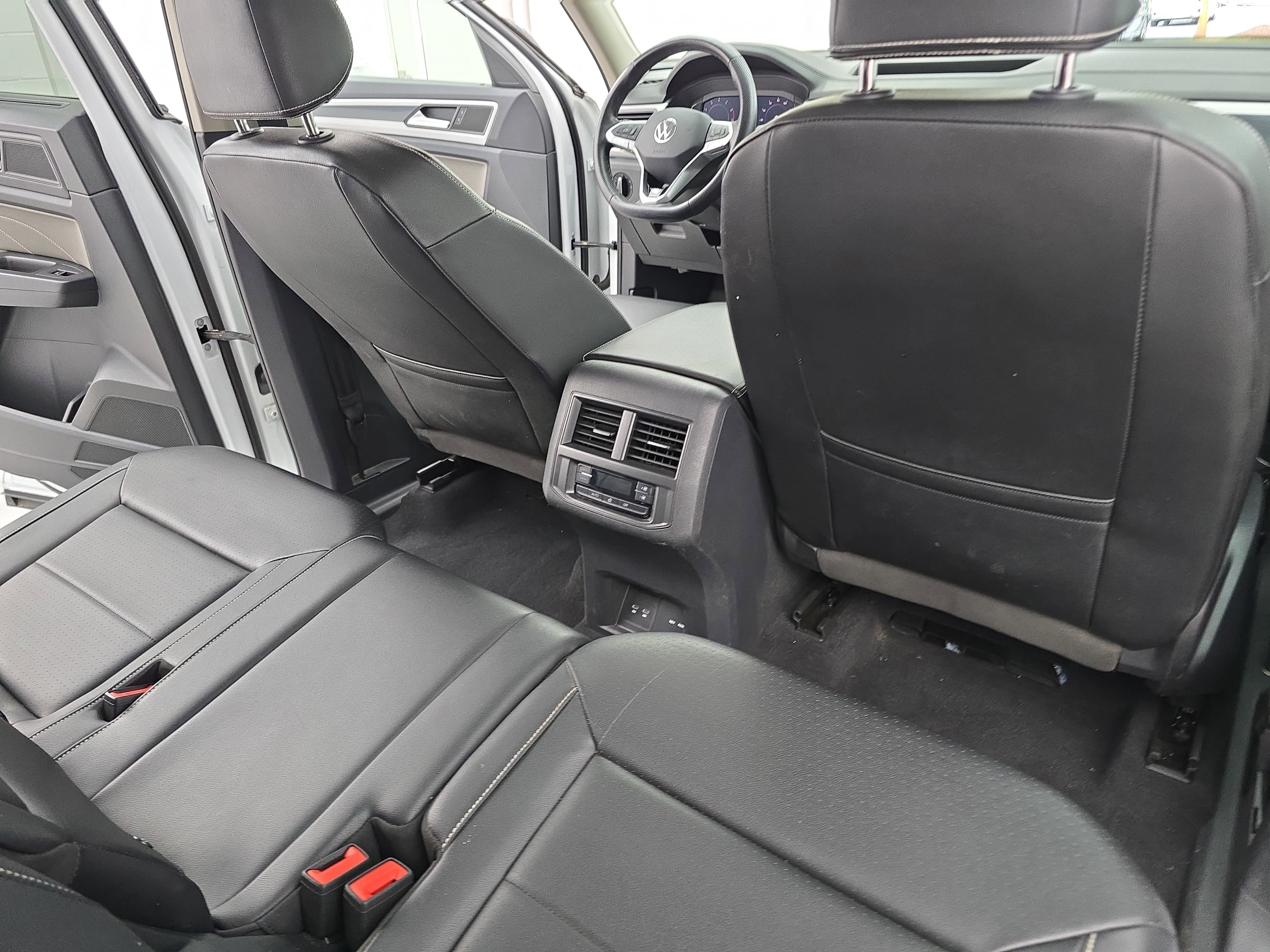 2023 Volkswagen Atlas 3.6L V6 SEL R-Line Black
