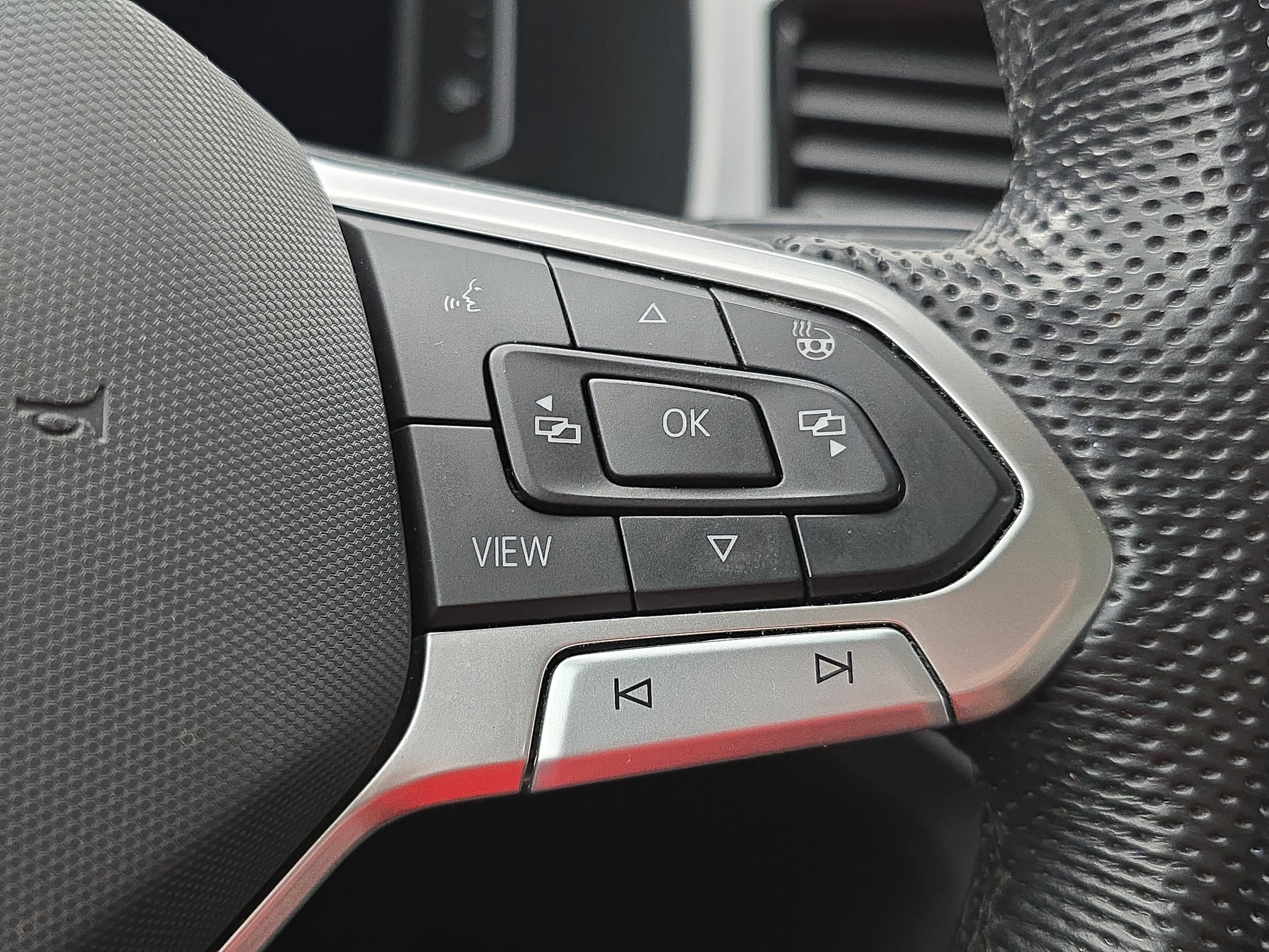 2023 Volkswagen Atlas 3.6L V6 SEL R-Line Black