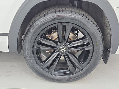 2023 Volkswagen Atlas 3.6L V6 SEL R-Line Black