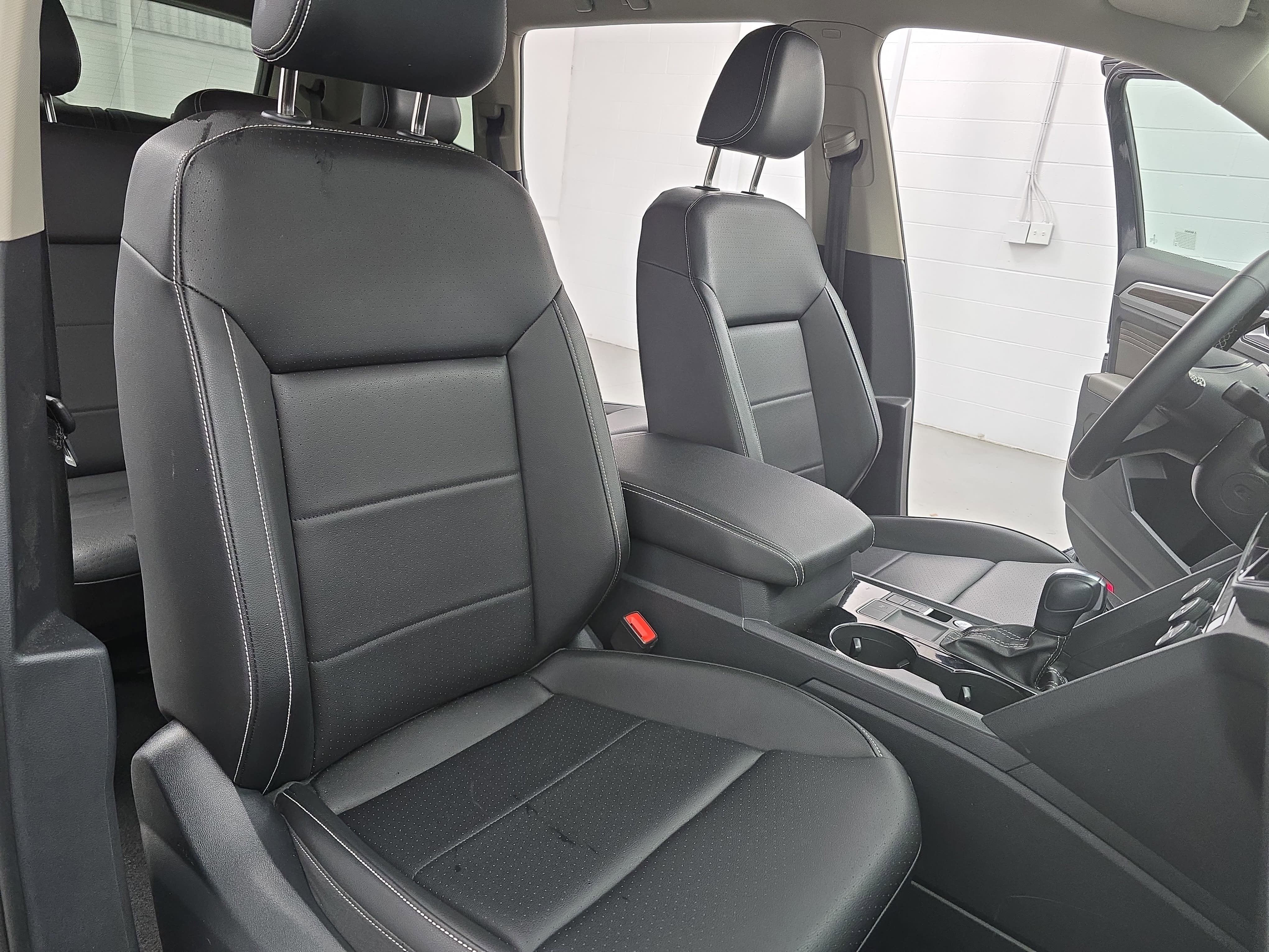 2023 Volkswagen Atlas 2.0T SE w/Technology