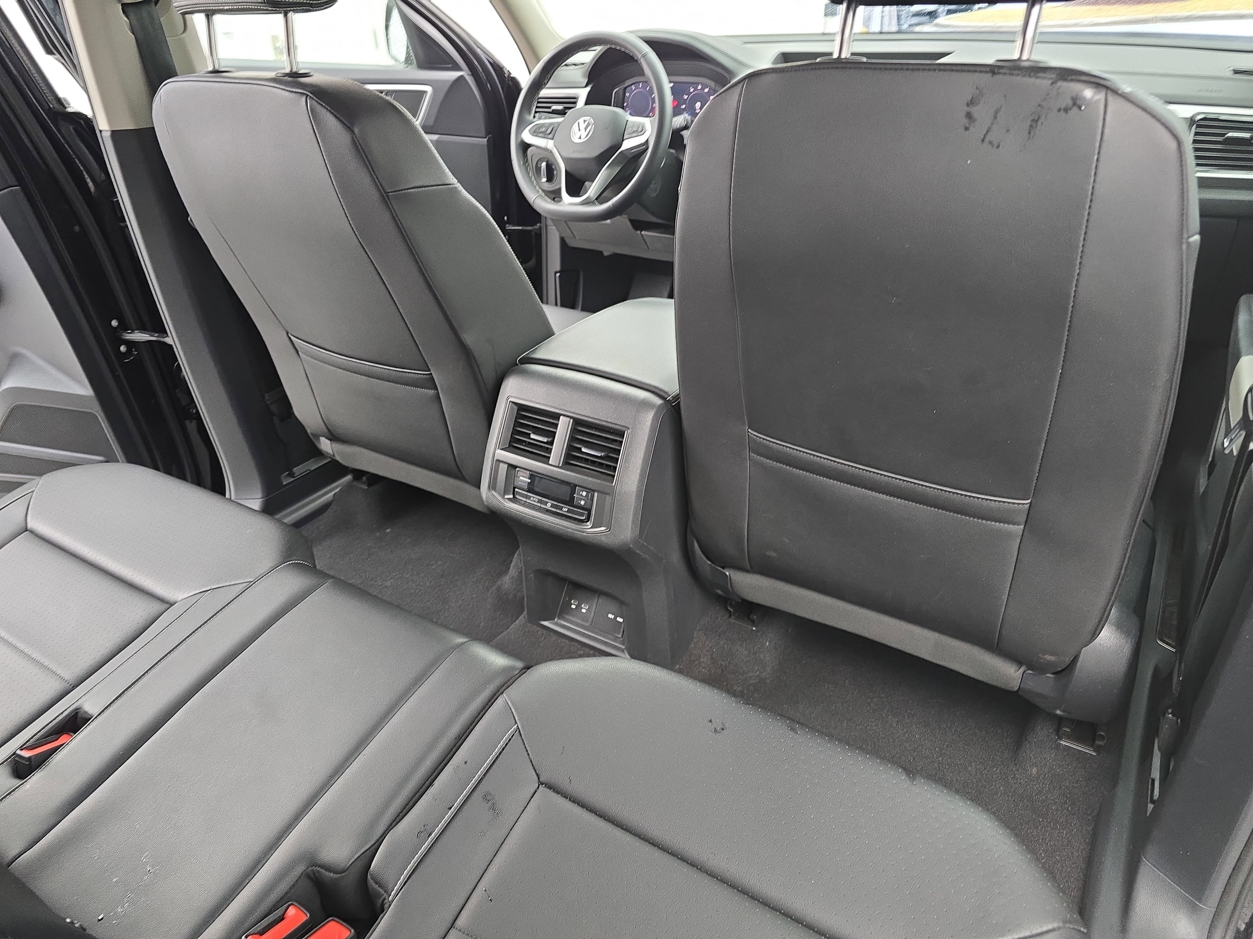 2023 Volkswagen Atlas 2.0T SE w/Technology