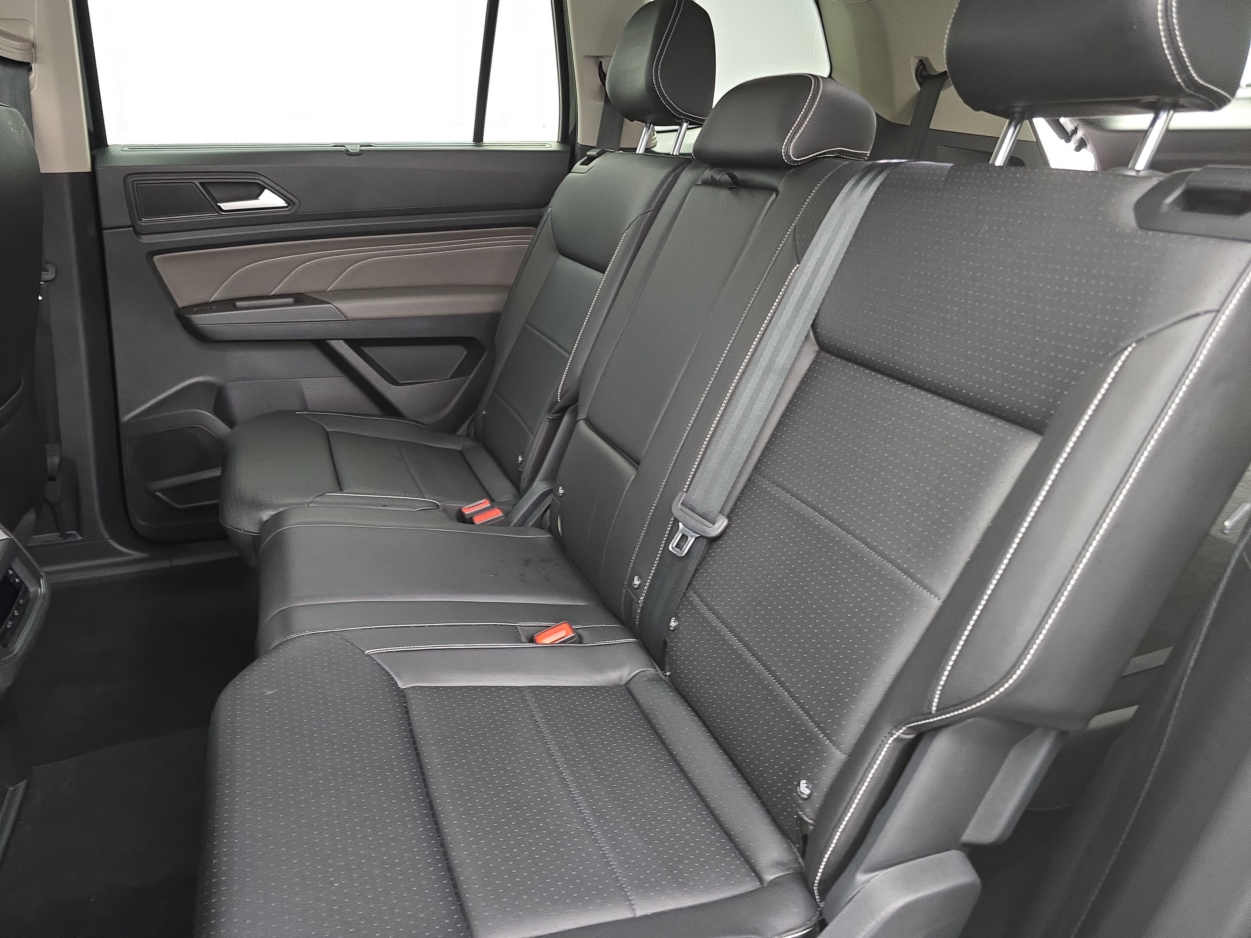 2023 Volkswagen Atlas 2.0T SE w/Technology