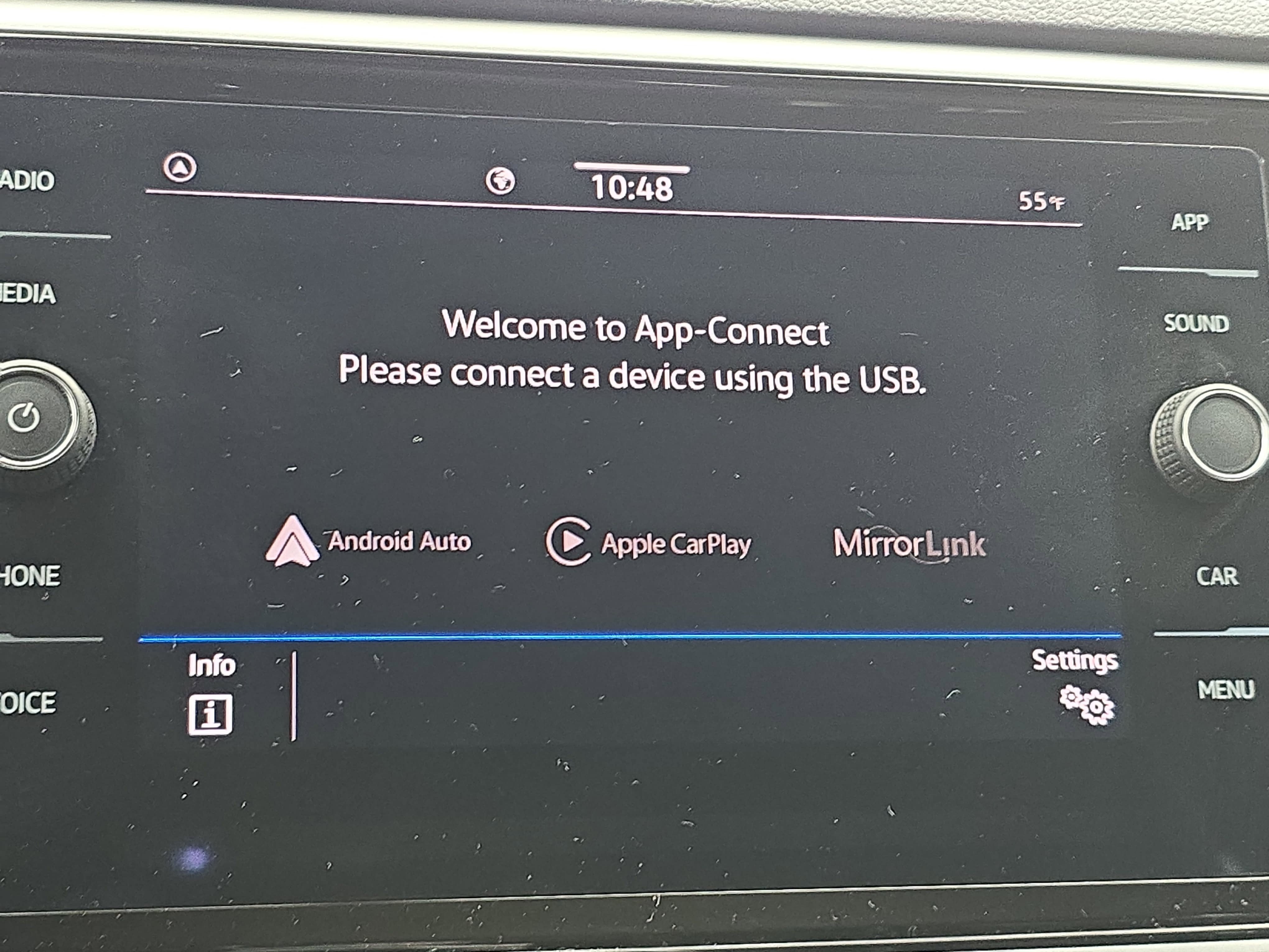 2023 Volkswagen Atlas 2.0T SE w/Technology