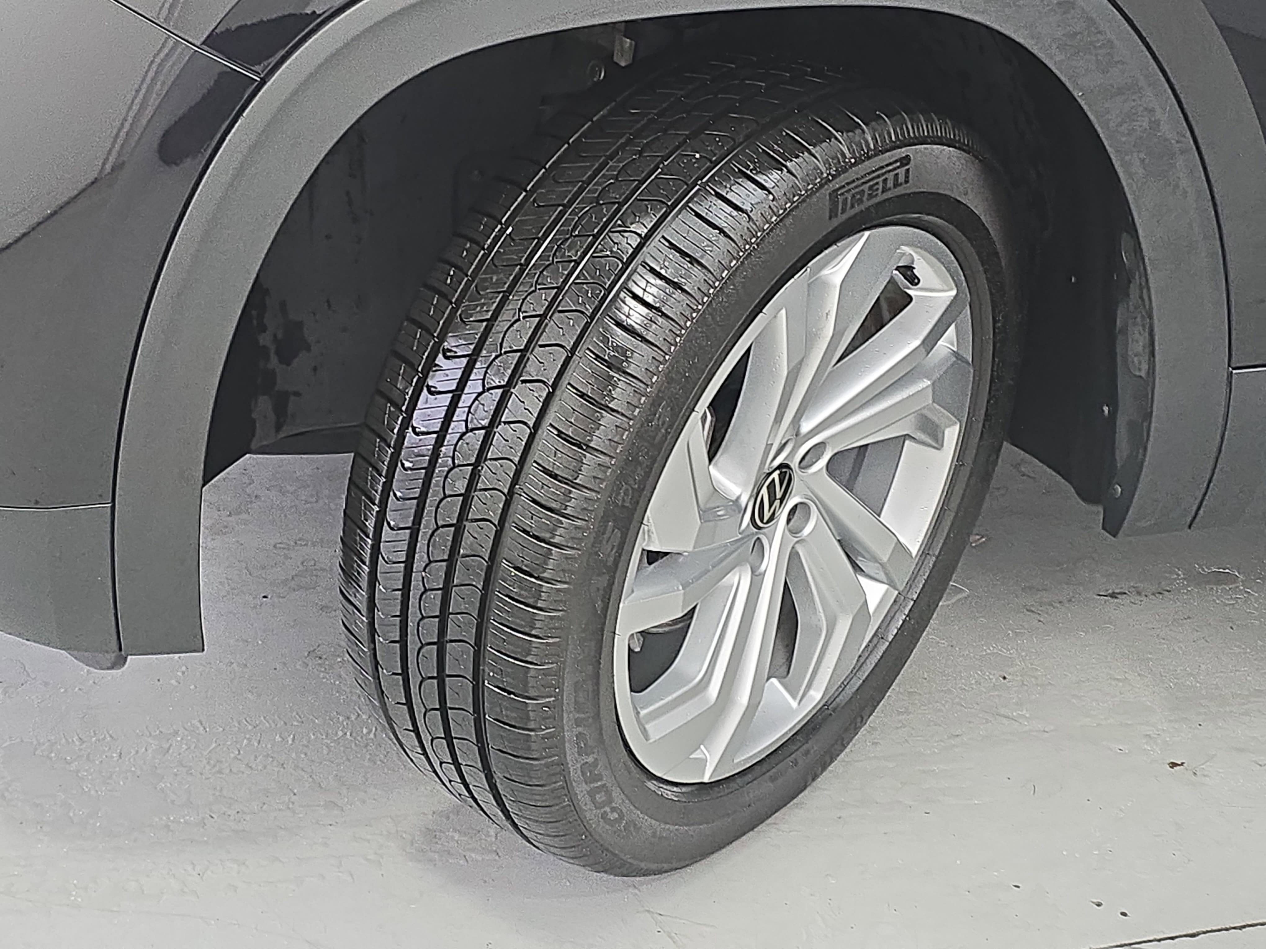 2023 Volkswagen Atlas 2.0T SE w/Technology