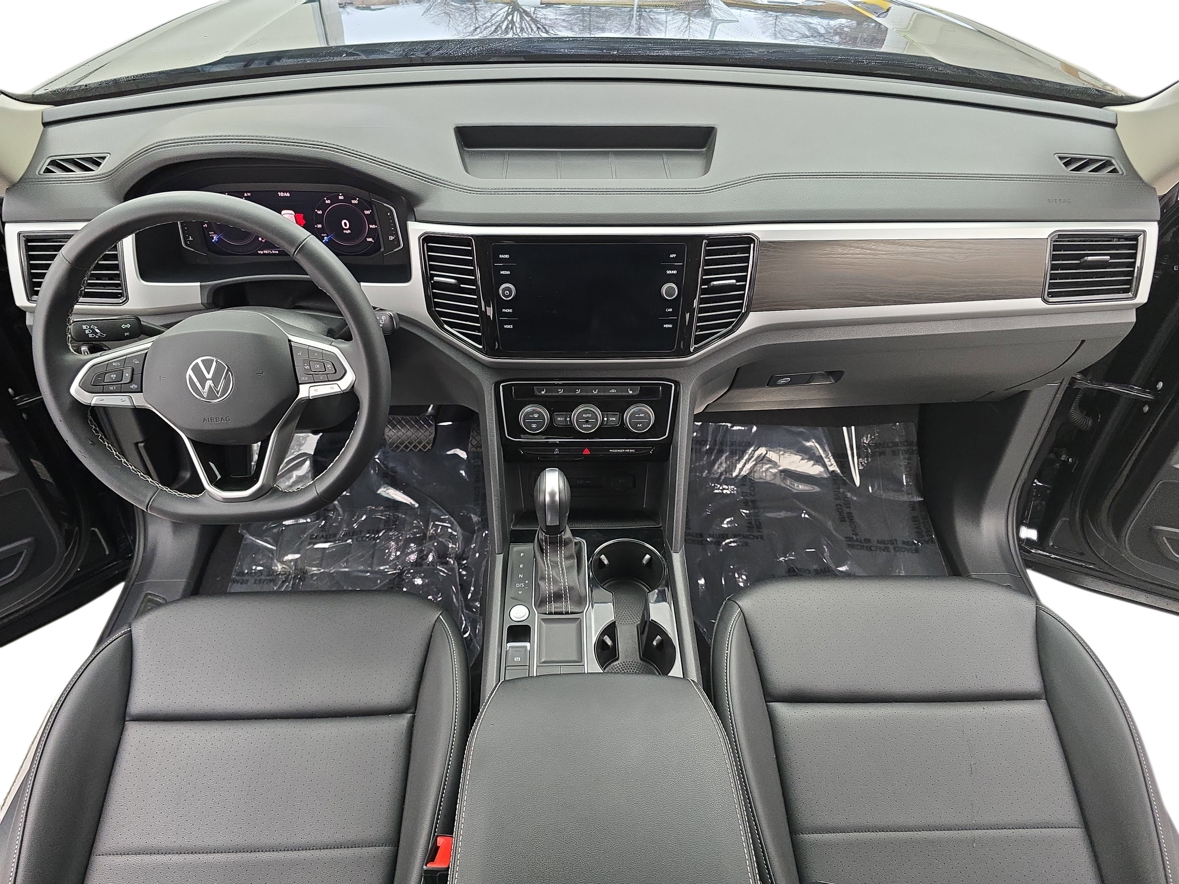 2023 Volkswagen Atlas 2.0T SE w/Technology