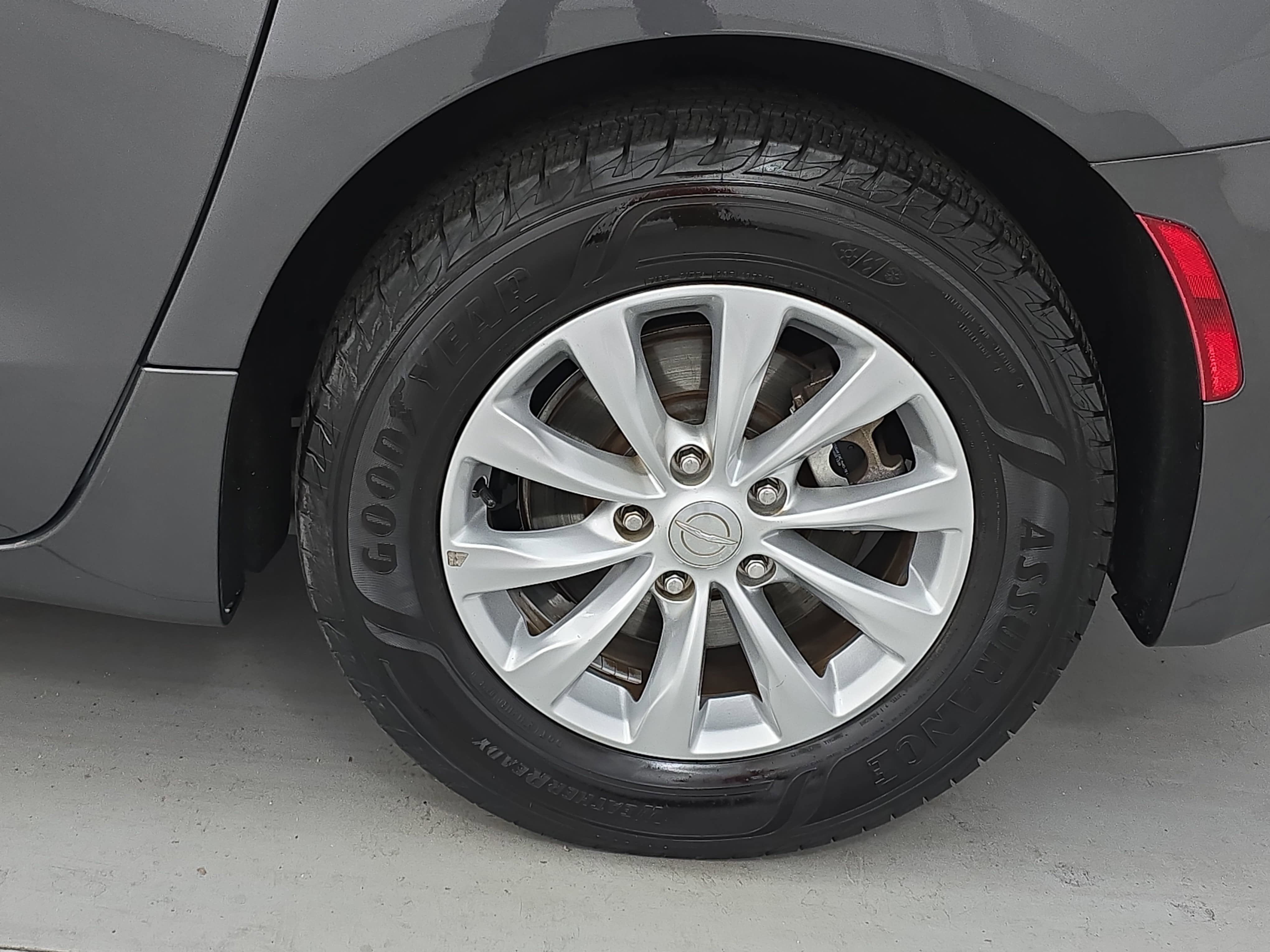 2018 Chrysler Pacifica Touring L