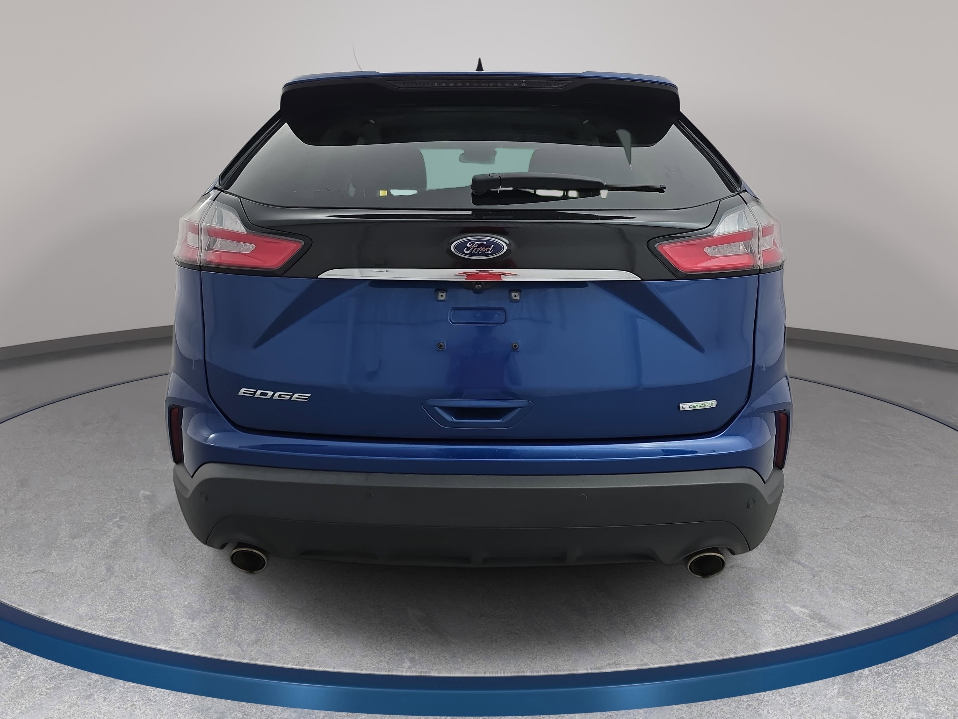 2020 Ford Edge SE