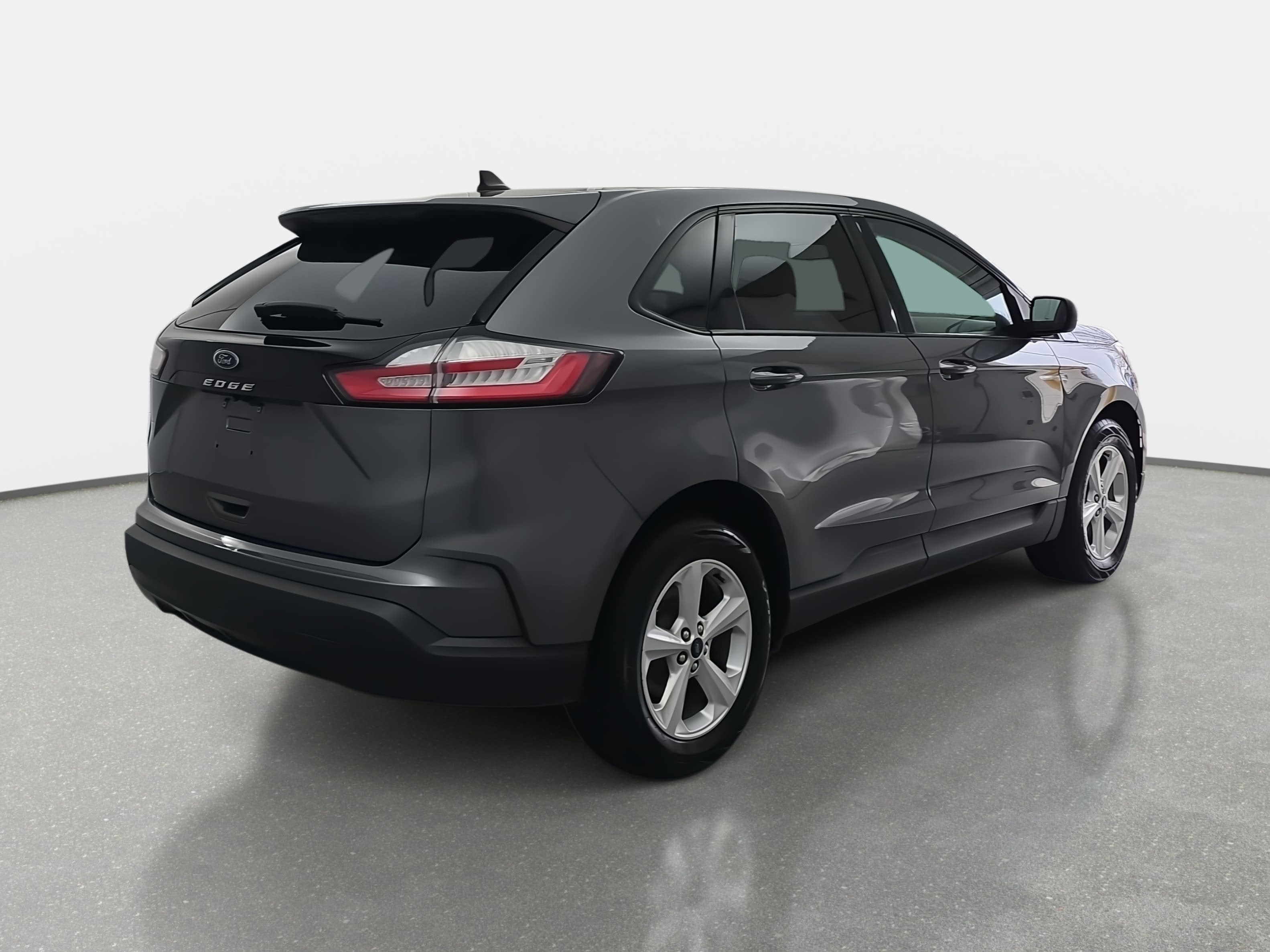 2021 Ford Edge SE