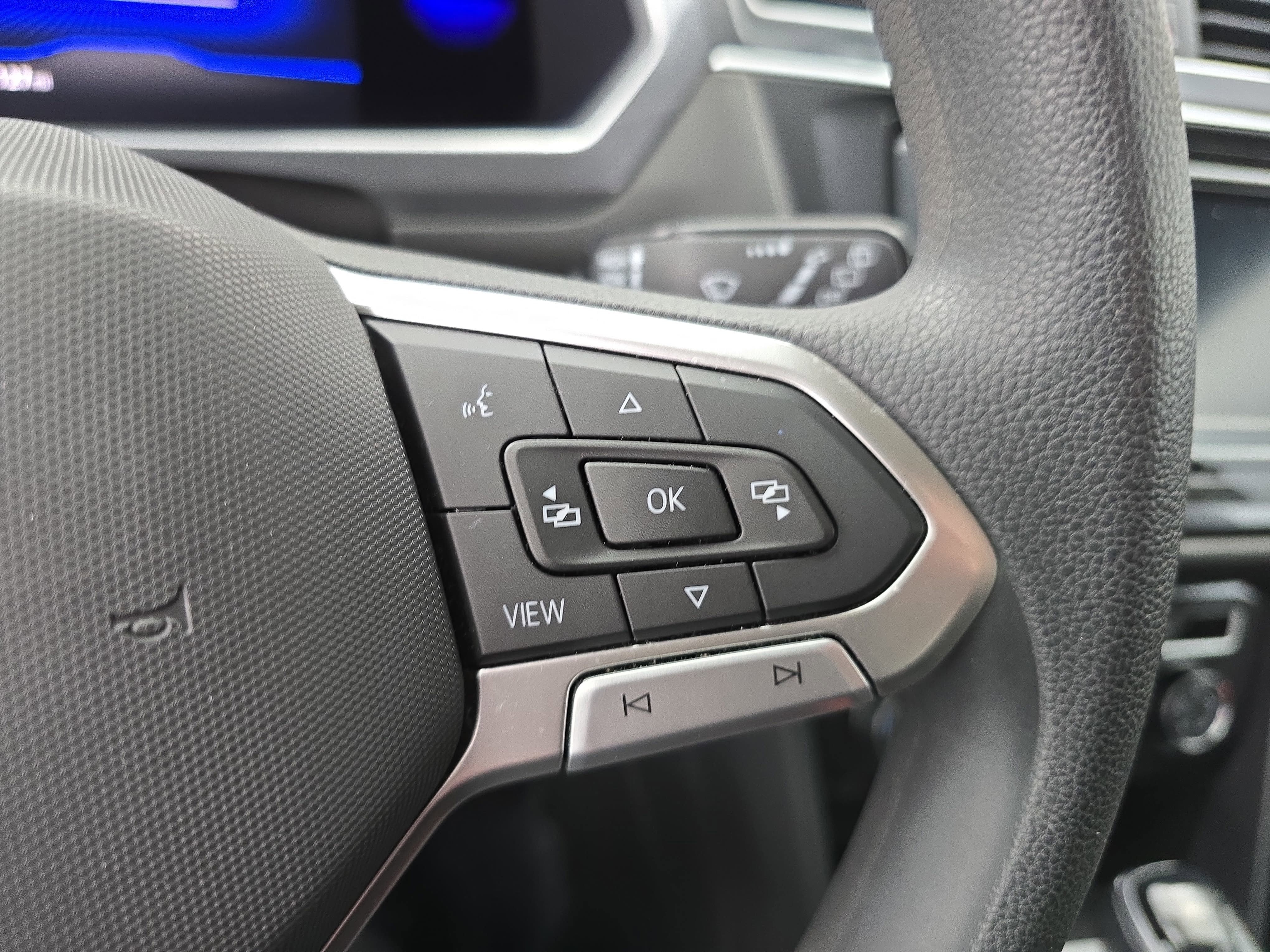 2022 Volkswagen Tiguan S