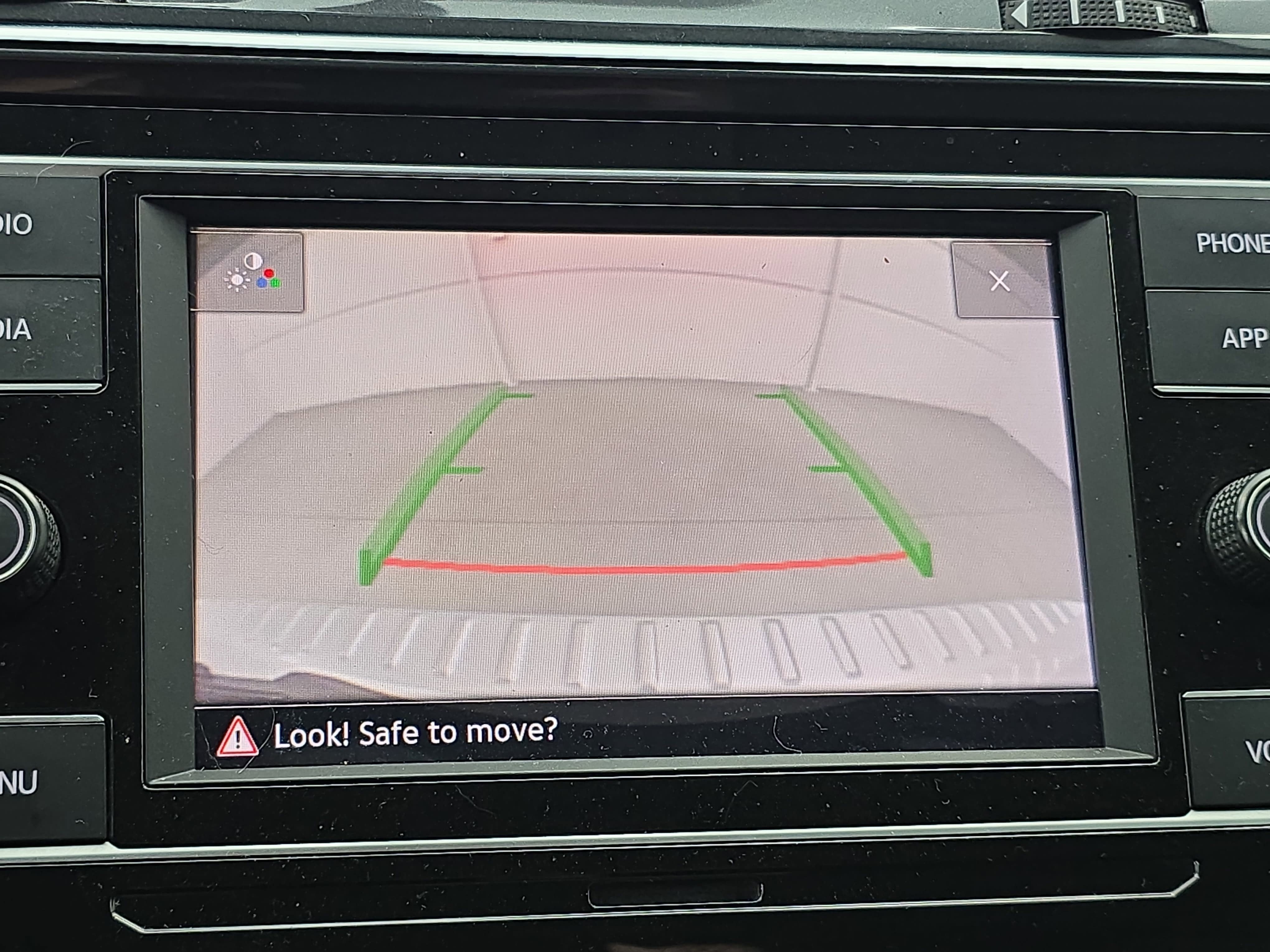 2022 Volkswagen Tiguan S