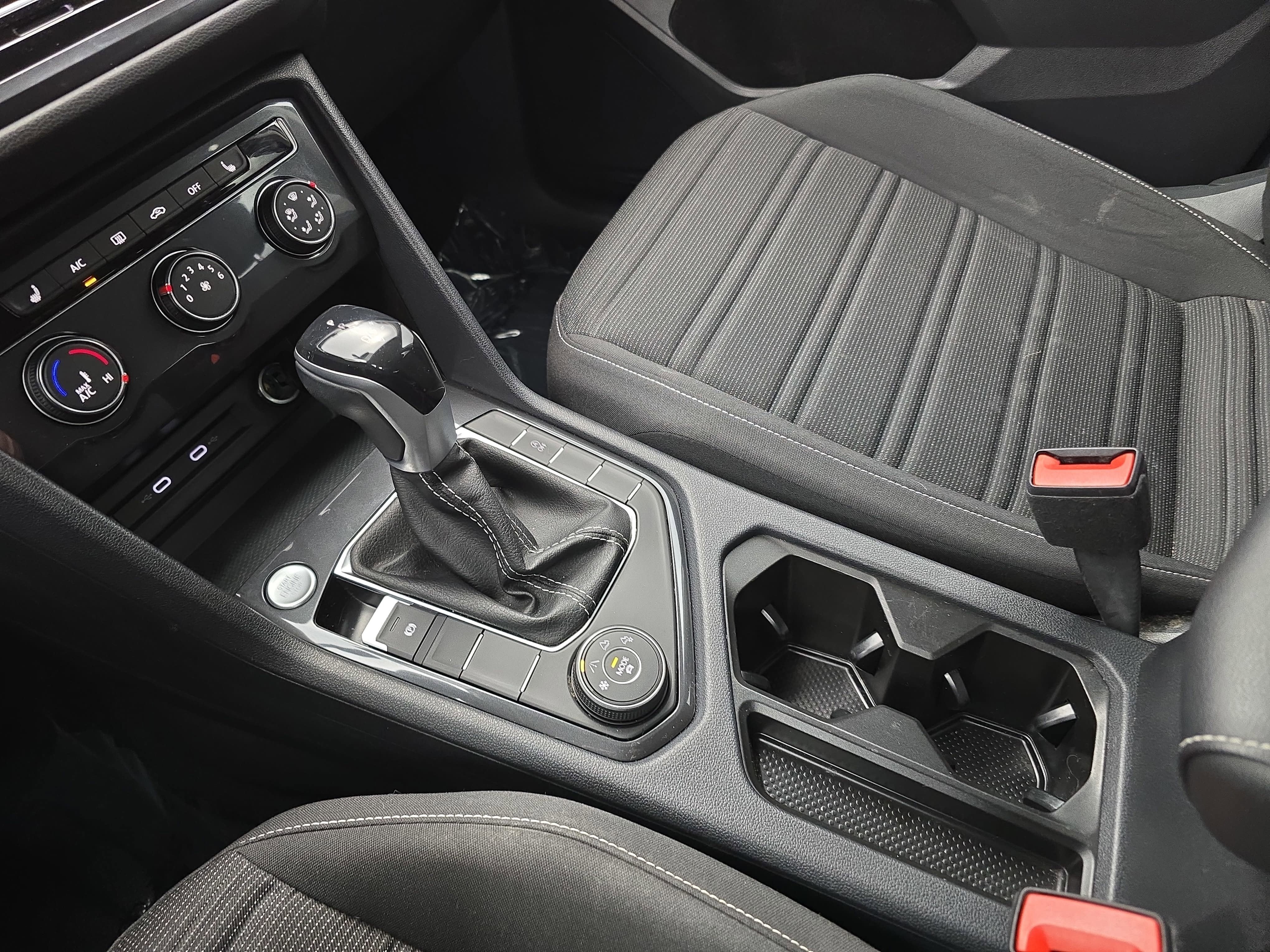 2022 Volkswagen Tiguan S