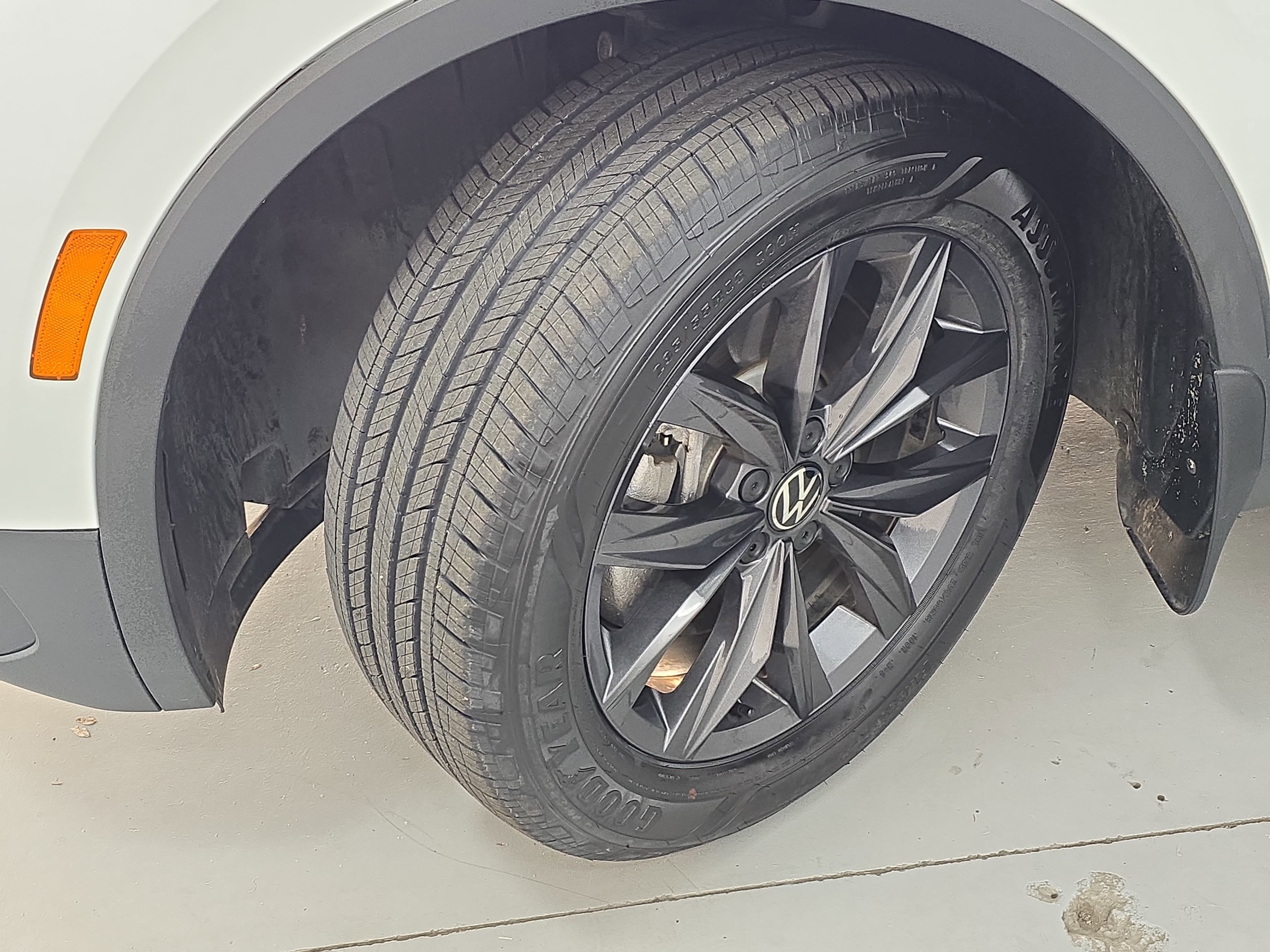 2022 Volkswagen Tiguan SE