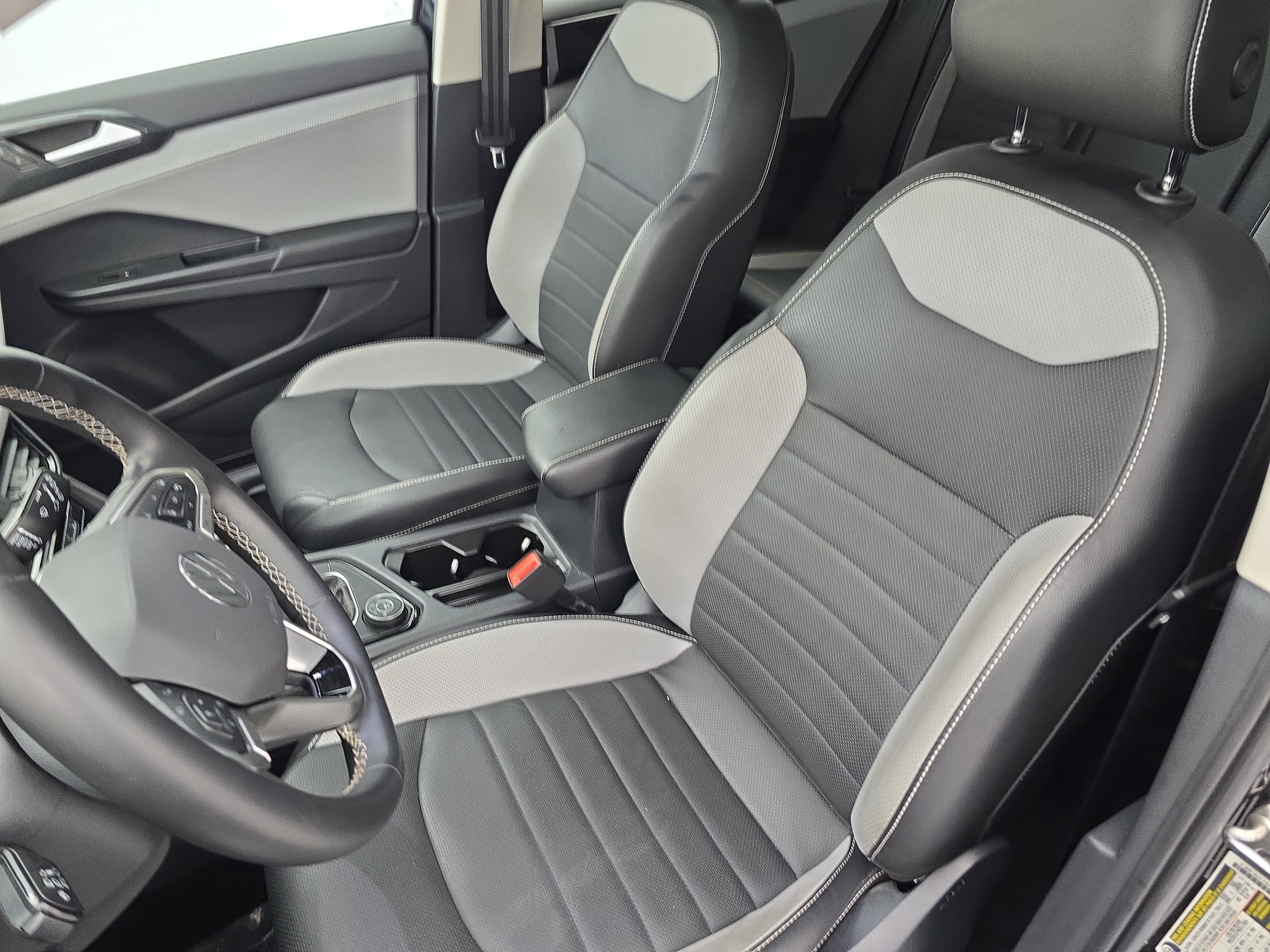 2022 Volkswagen Taos SEL