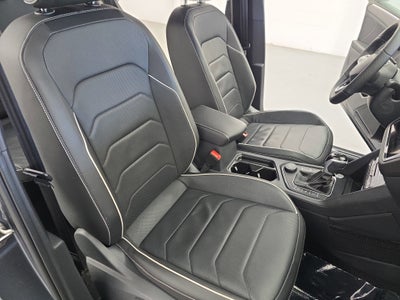 2024 Volkswagen Tiguan SEL R-Line