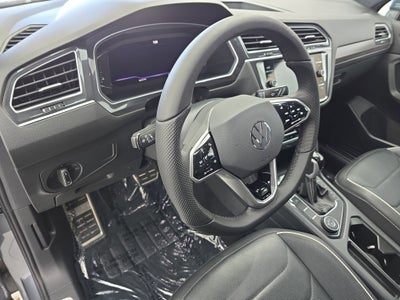 2024 Volkswagen Tiguan SEL R-Line