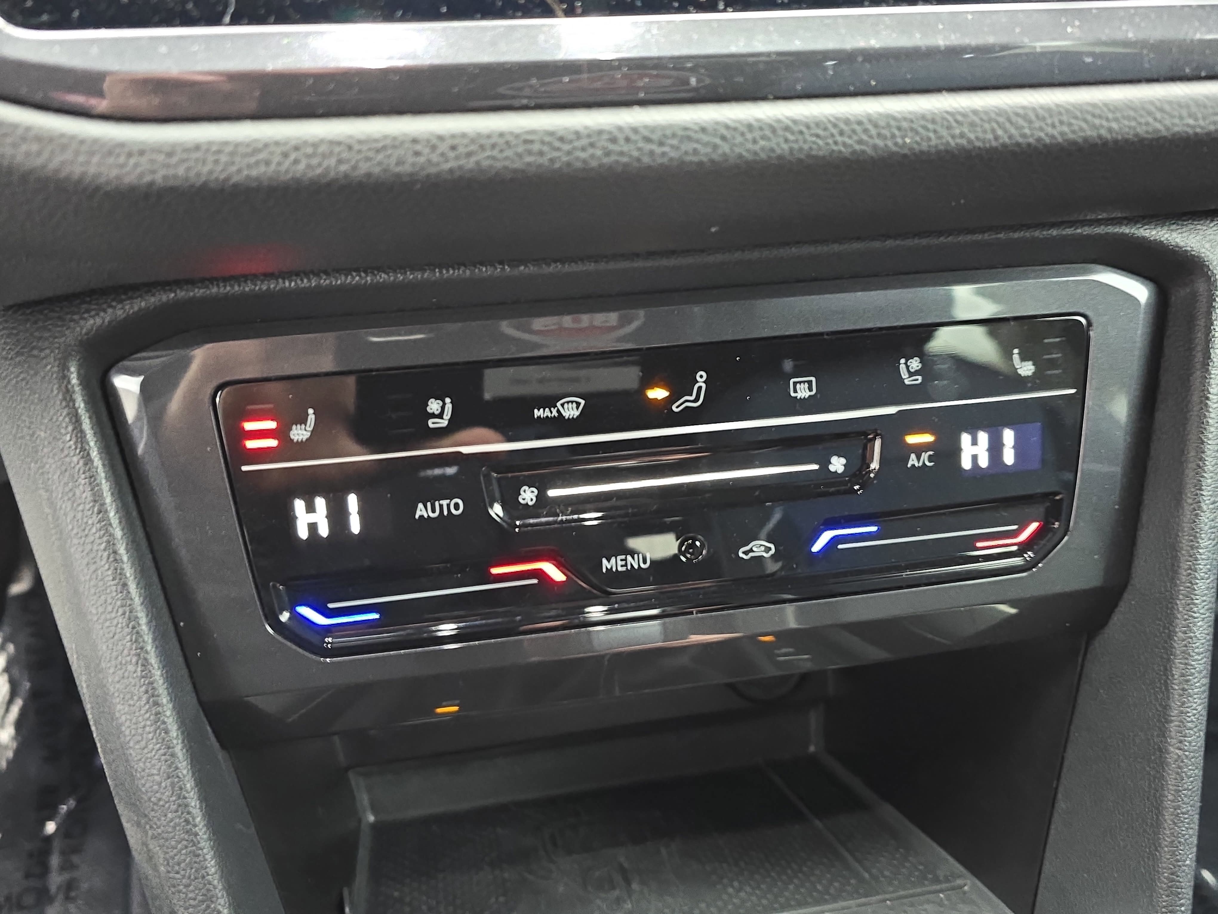 2024 Volkswagen Tiguan SEL R-Line