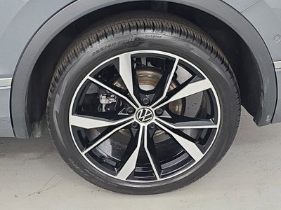 2024 Volkswagen Tiguan SEL R-Line