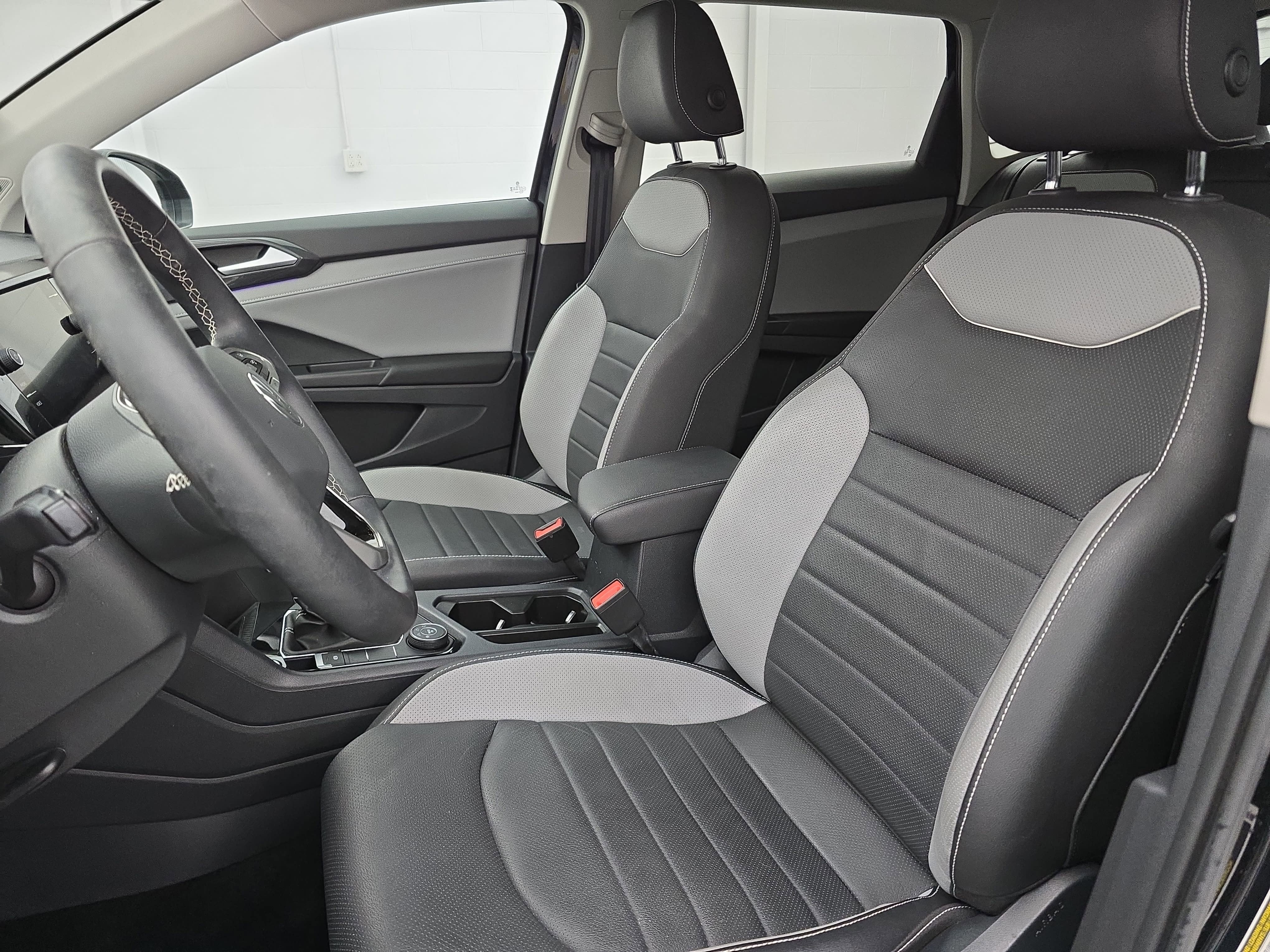 2023 Volkswagen Taos SEL