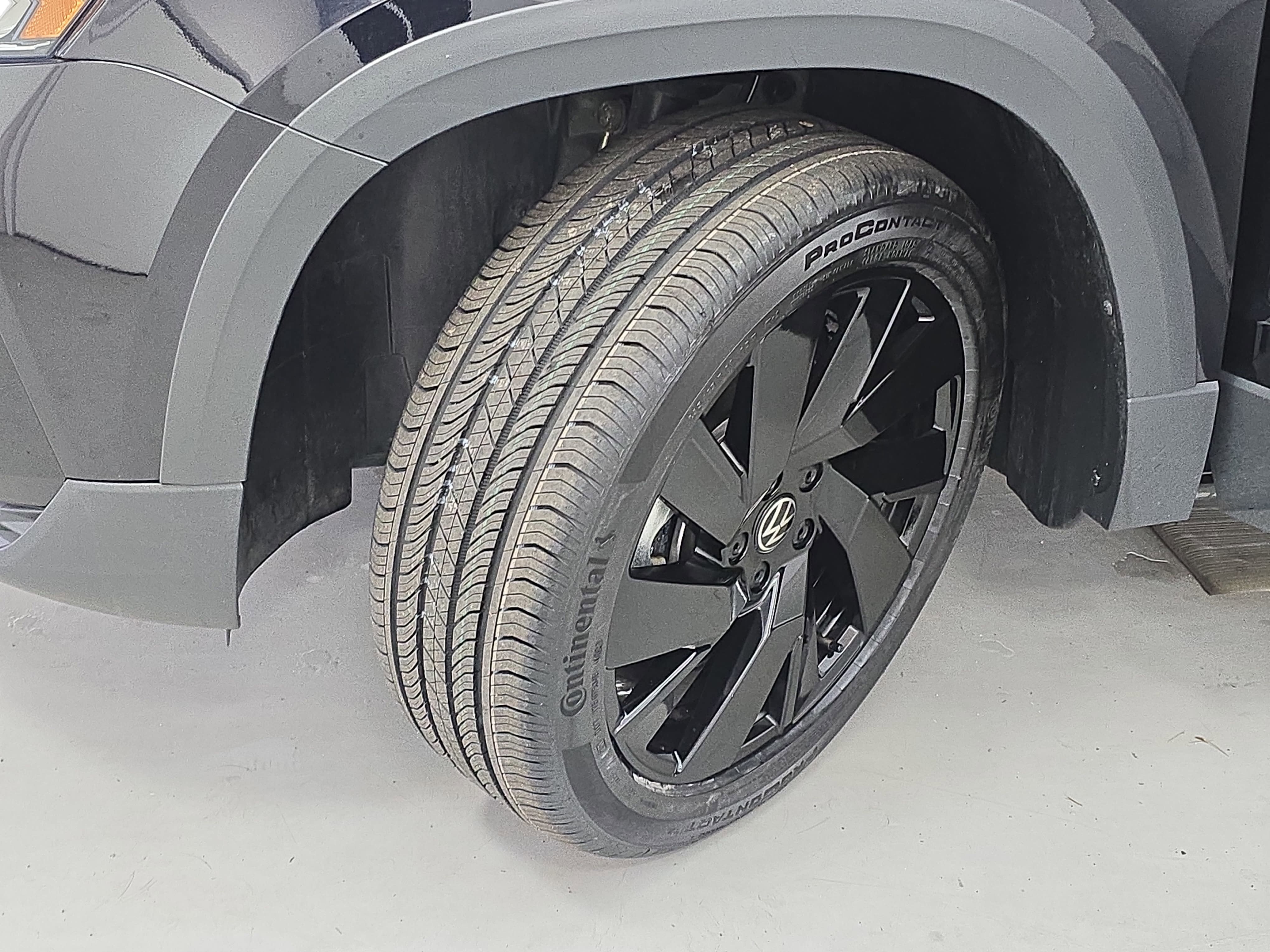 2023 Volkswagen Taos SEL