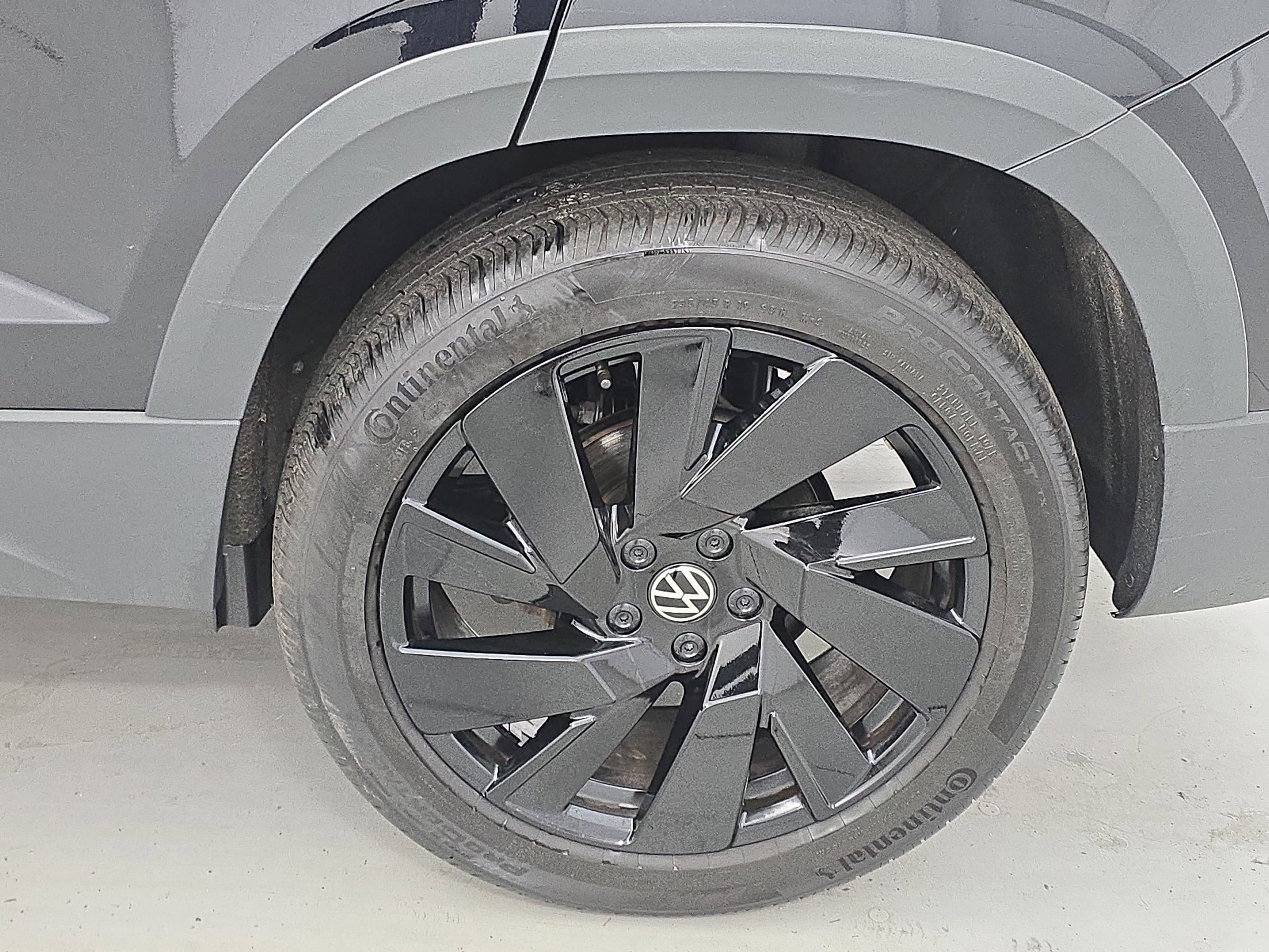 2023 Volkswagen Taos SEL