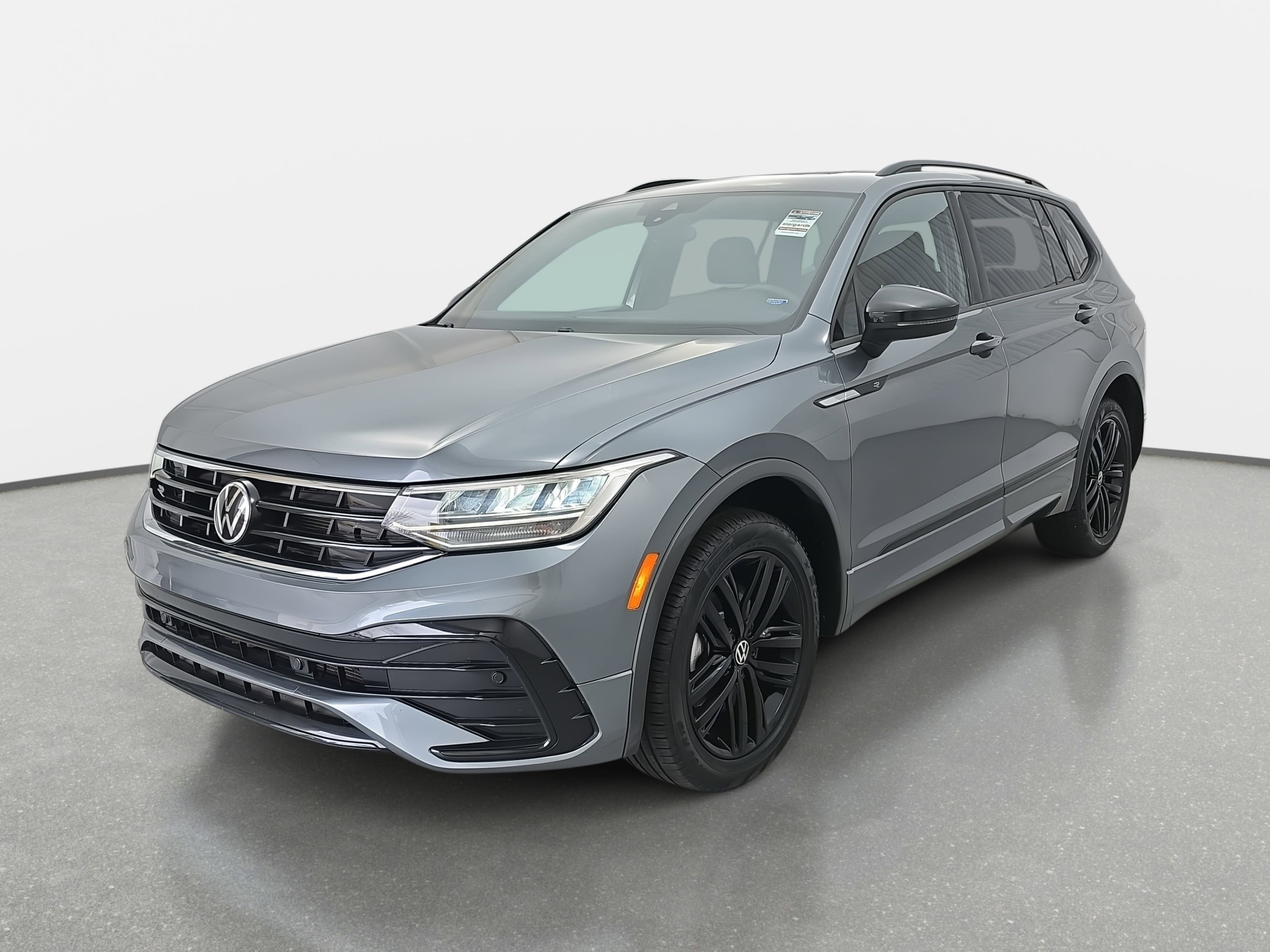 2022 Volkswagen Tiguan SE R-Line Black