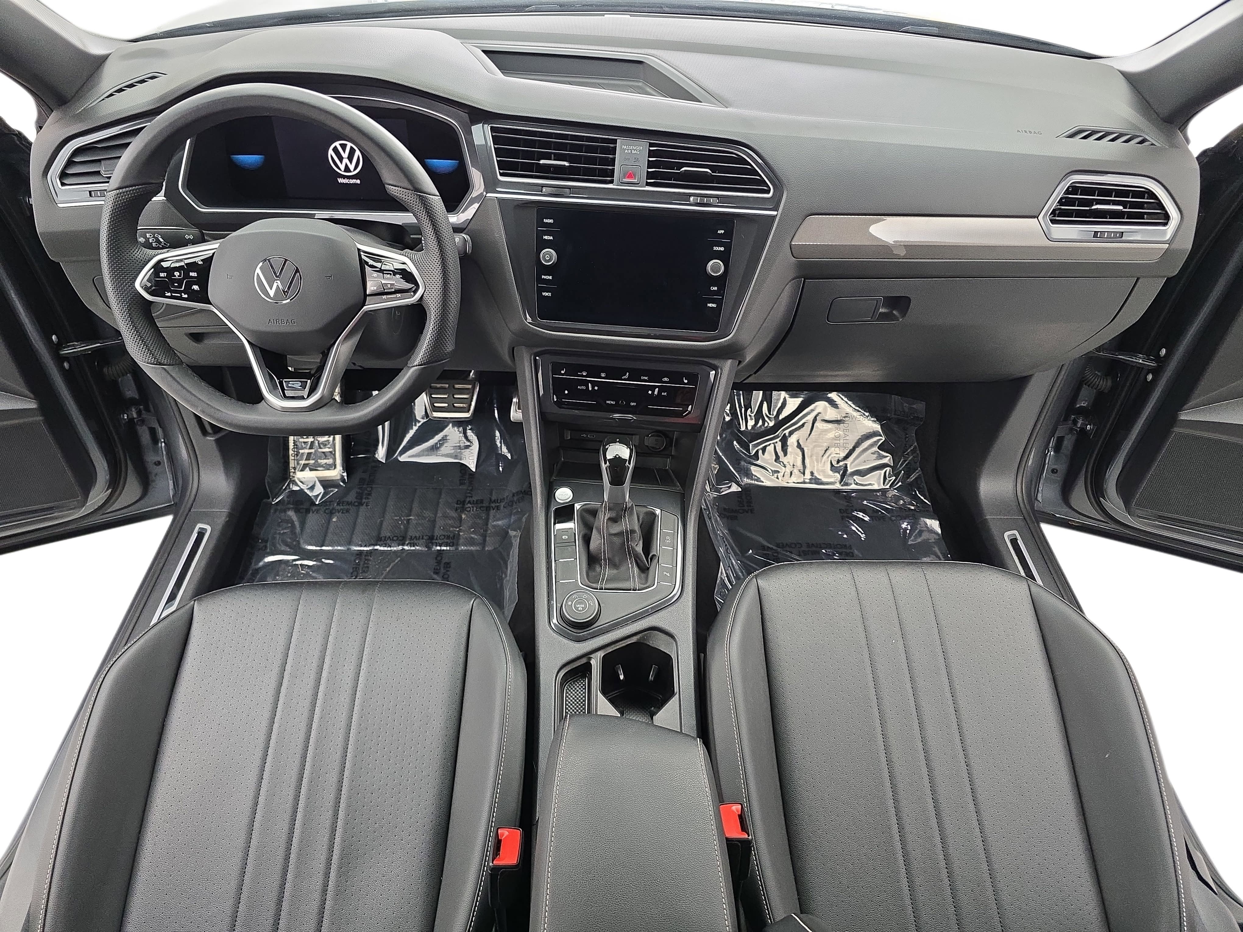 2022 Volkswagen Tiguan SE R-Line Black