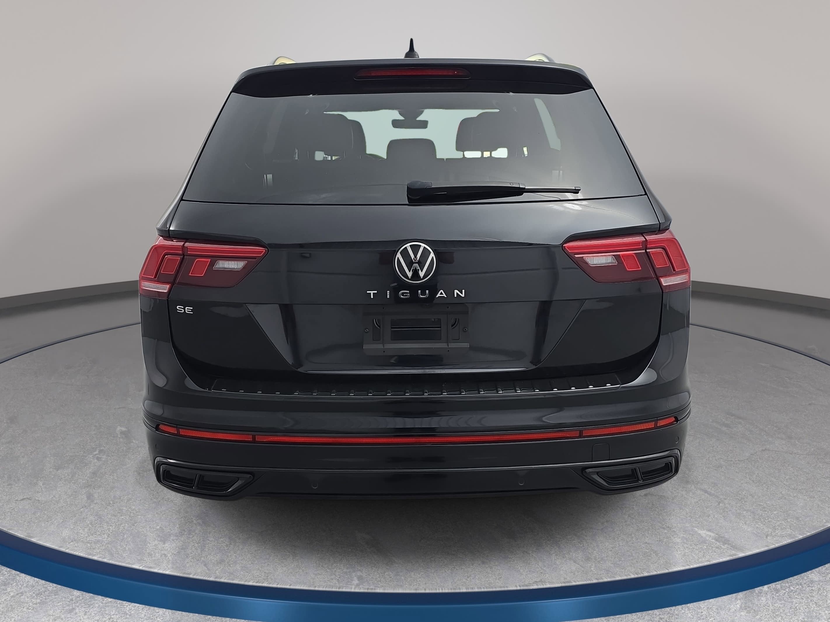 2024 Volkswagen Tiguan SE R-Line Black