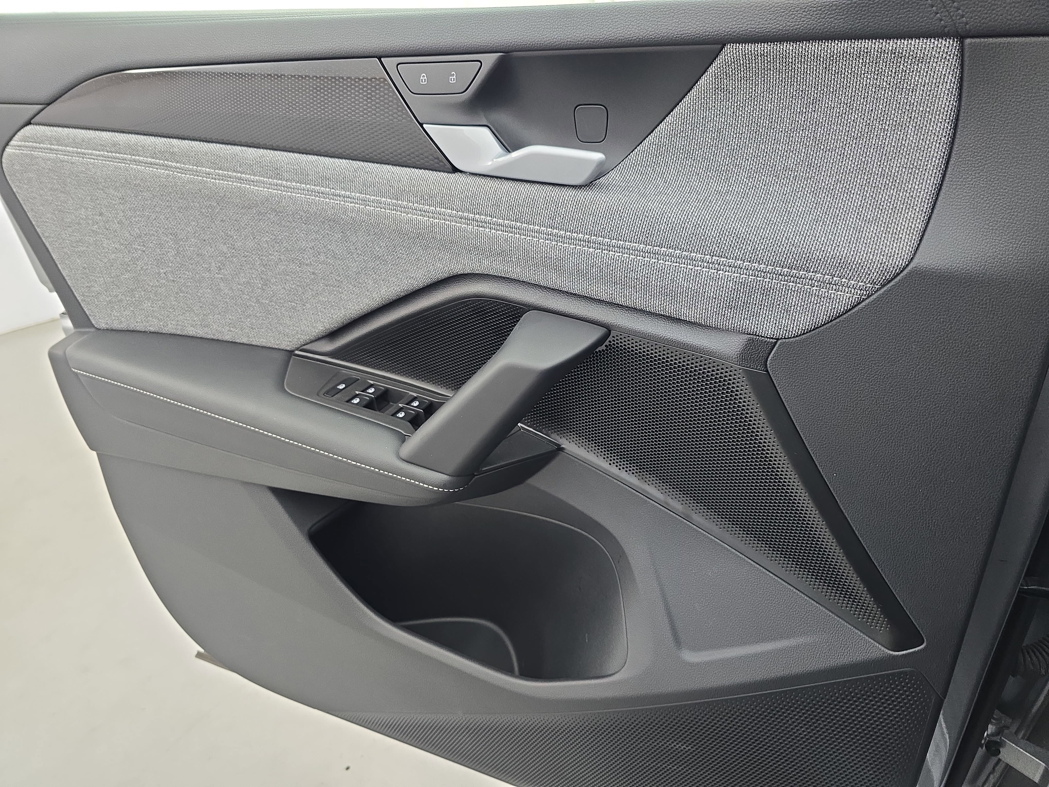 2025 Volkswagen Tiguan S