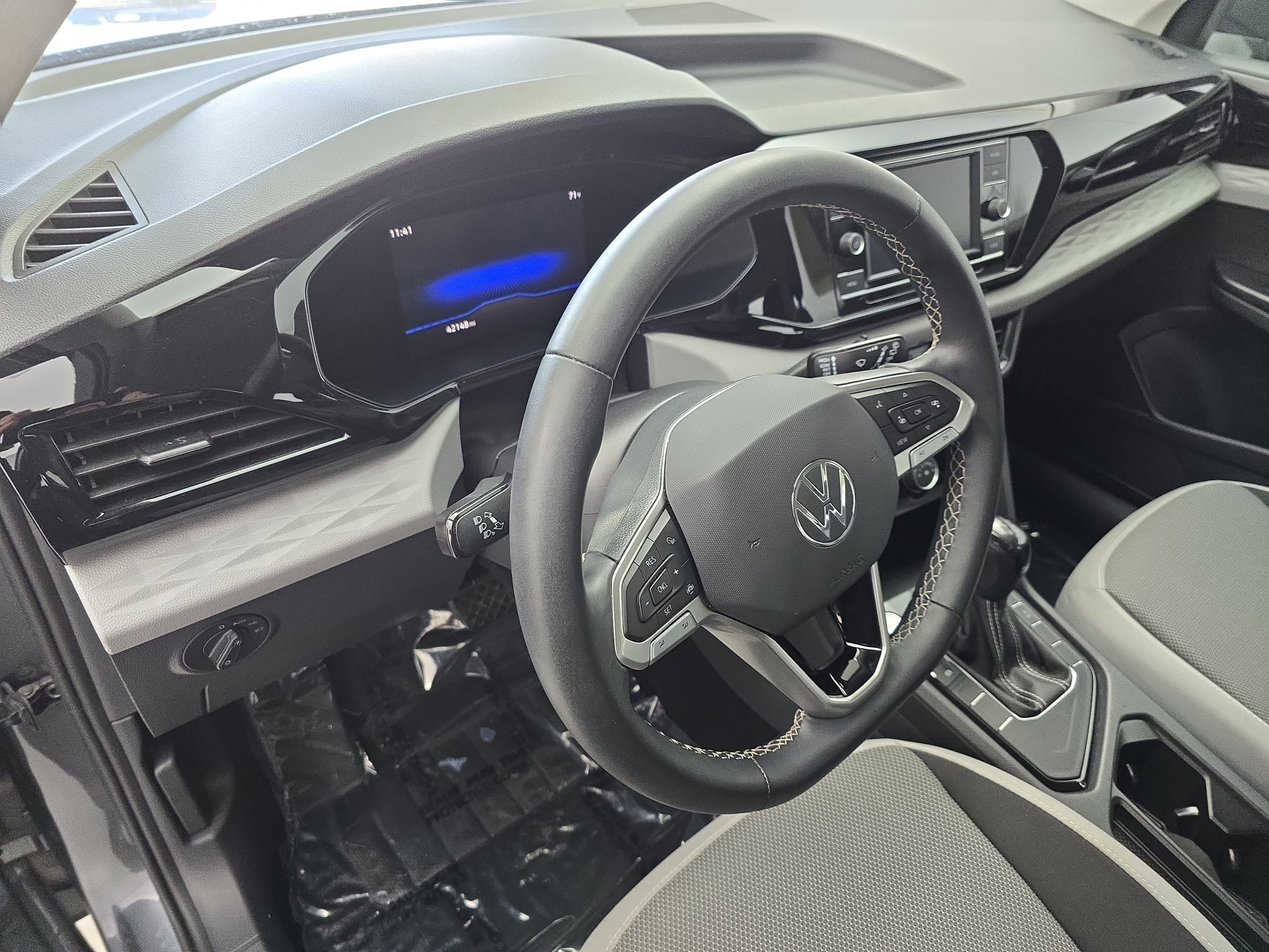 2023 Volkswagen Taos S