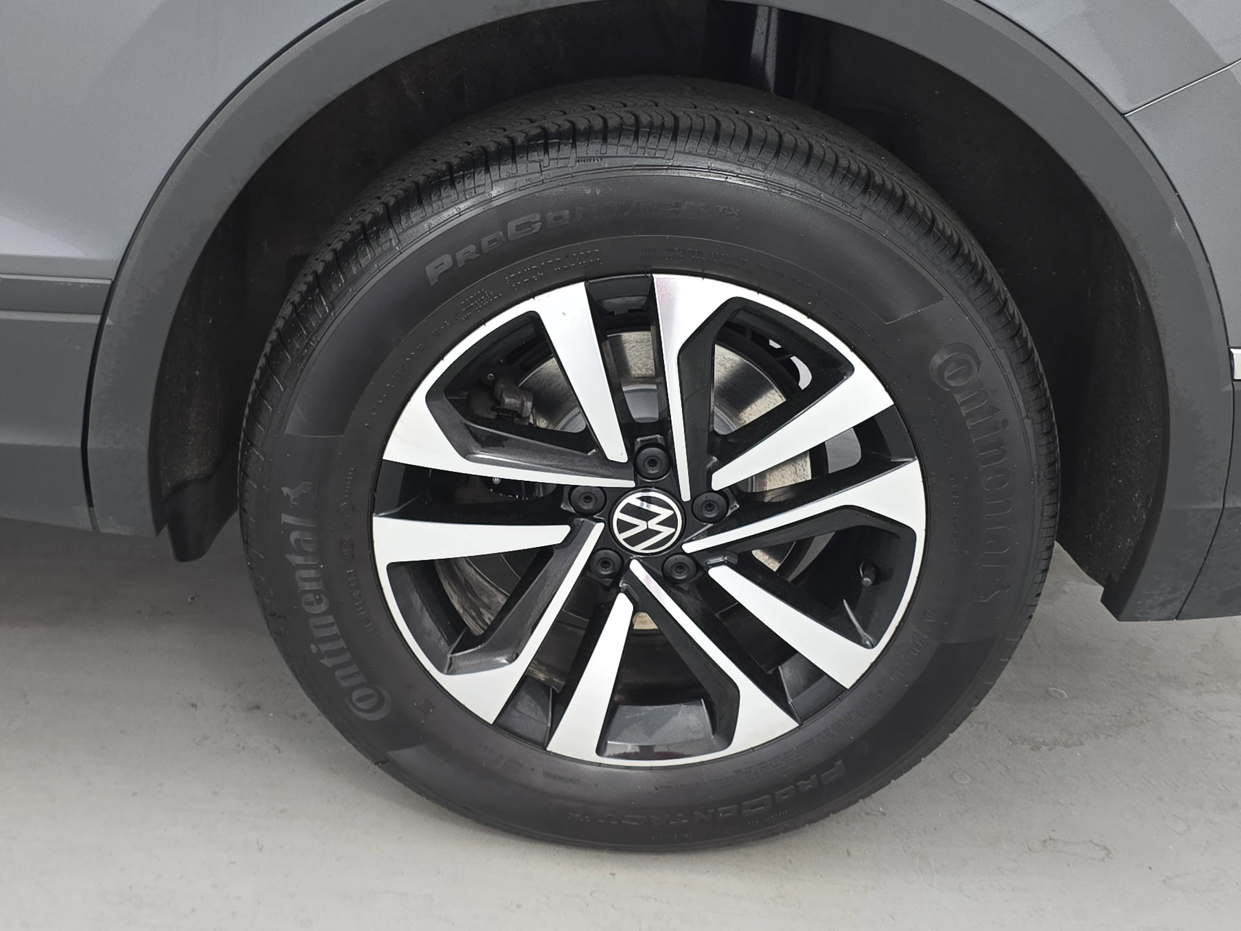 2023 Volkswagen Tiguan S