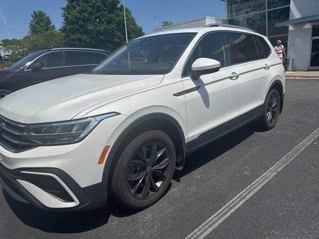 2023 Volkswagen Tiguan SE