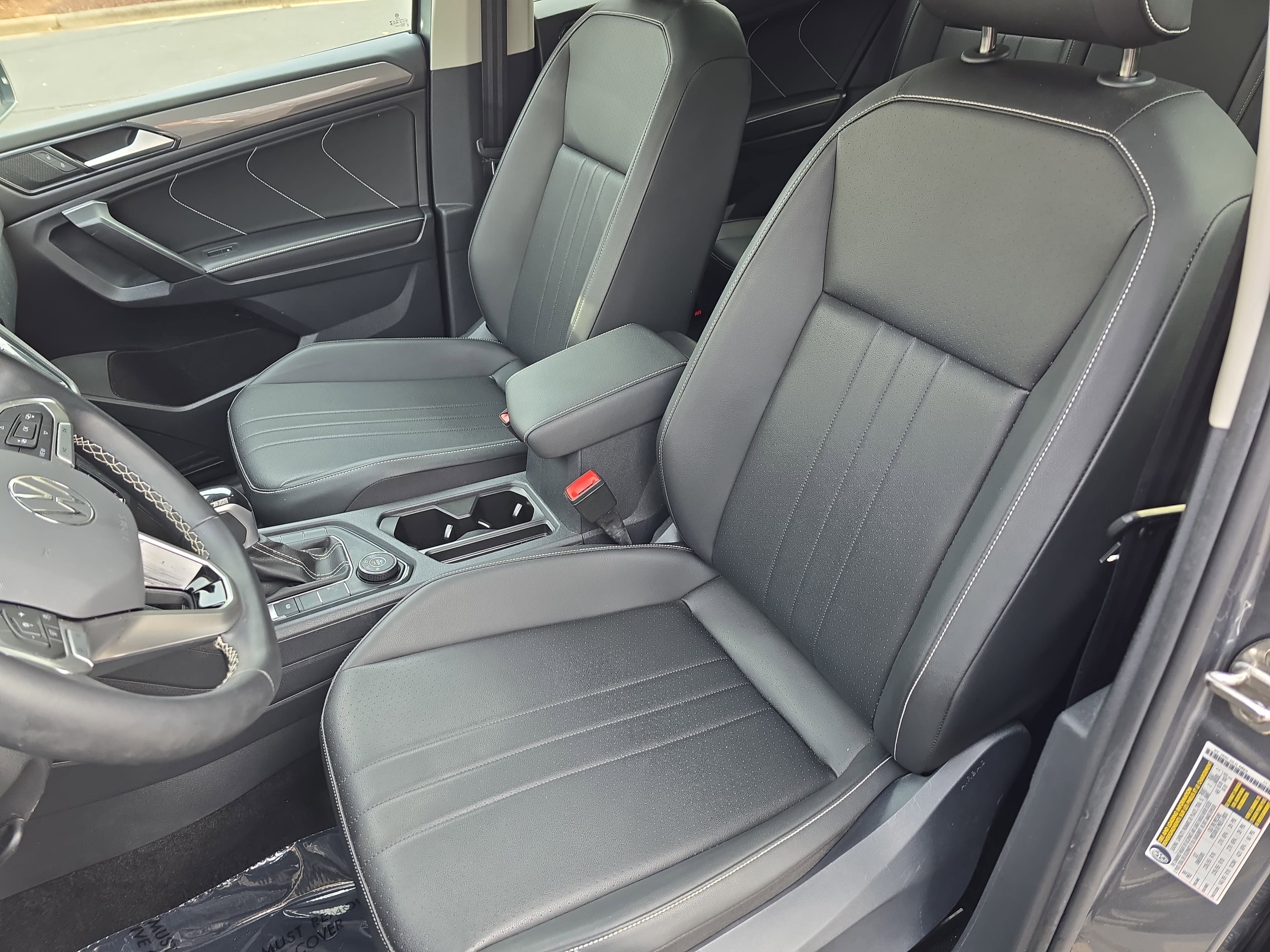 2023 Volkswagen Tiguan SE