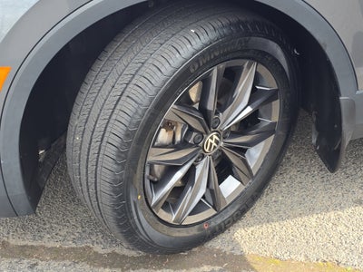 2023 Volkswagen Tiguan SE