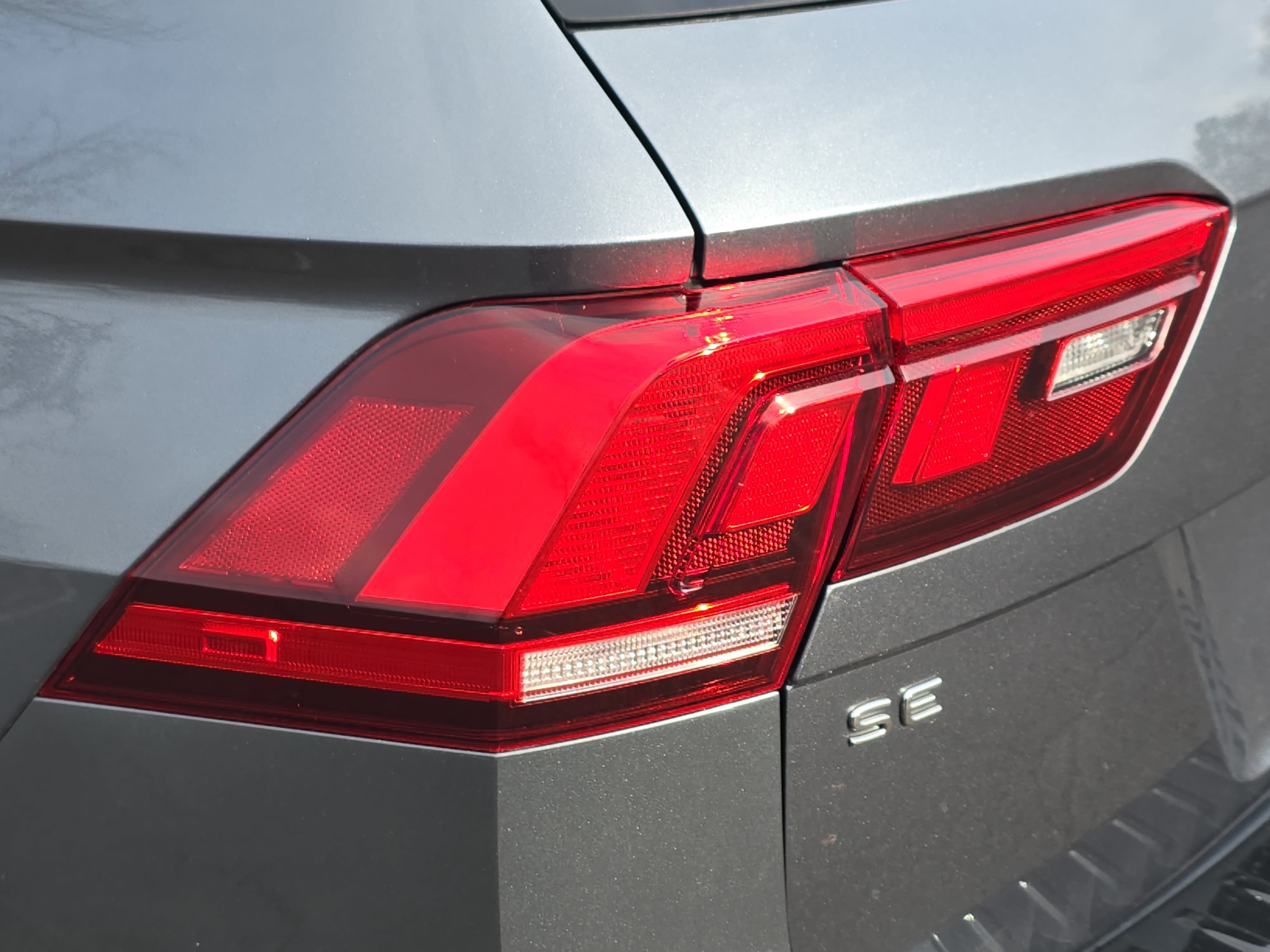 2023 Volkswagen Tiguan SE