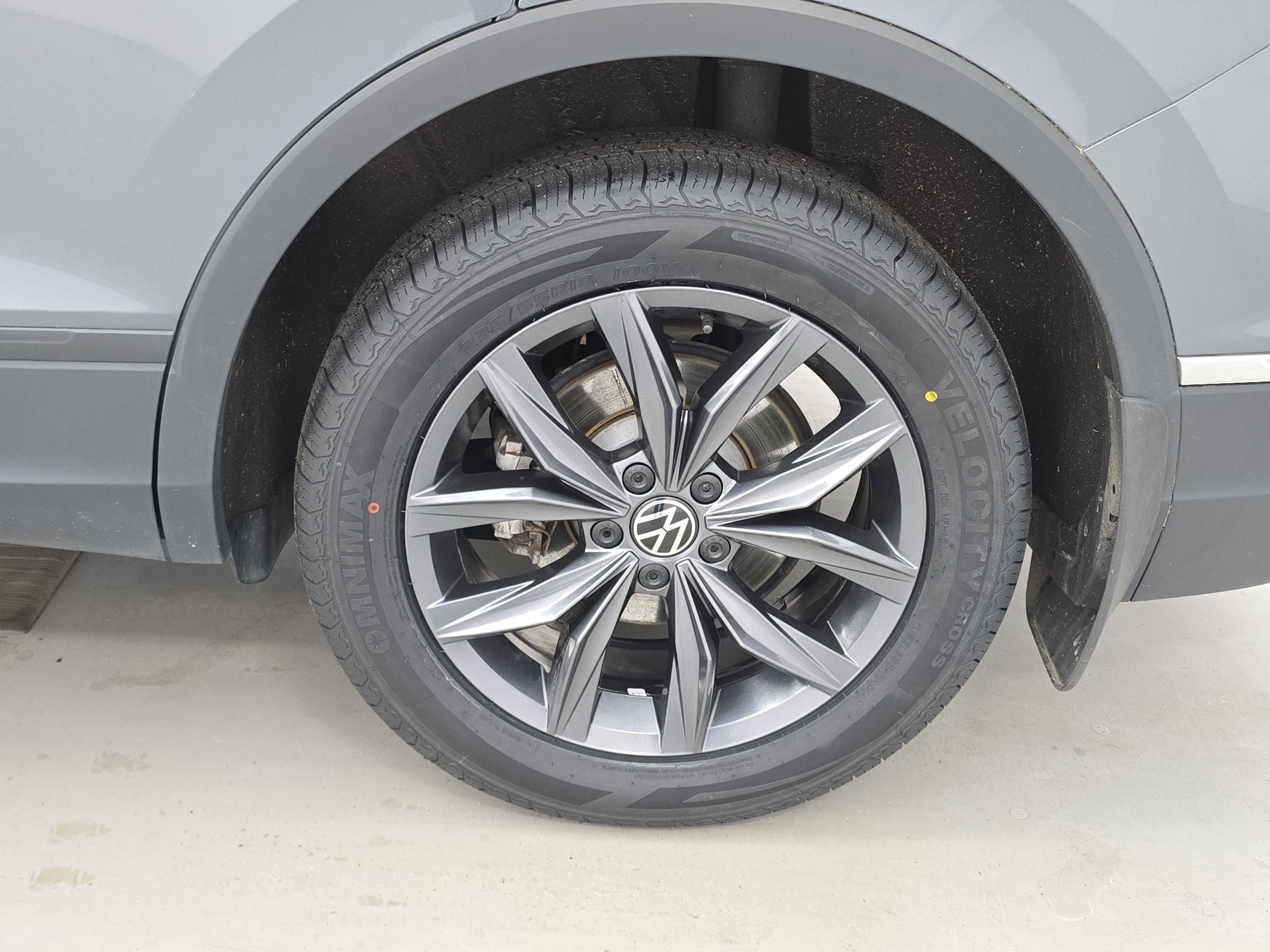 2024 Volkswagen Tiguan SE