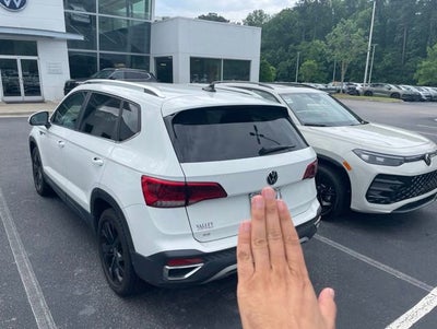 2023 Volkswagen Taos SE