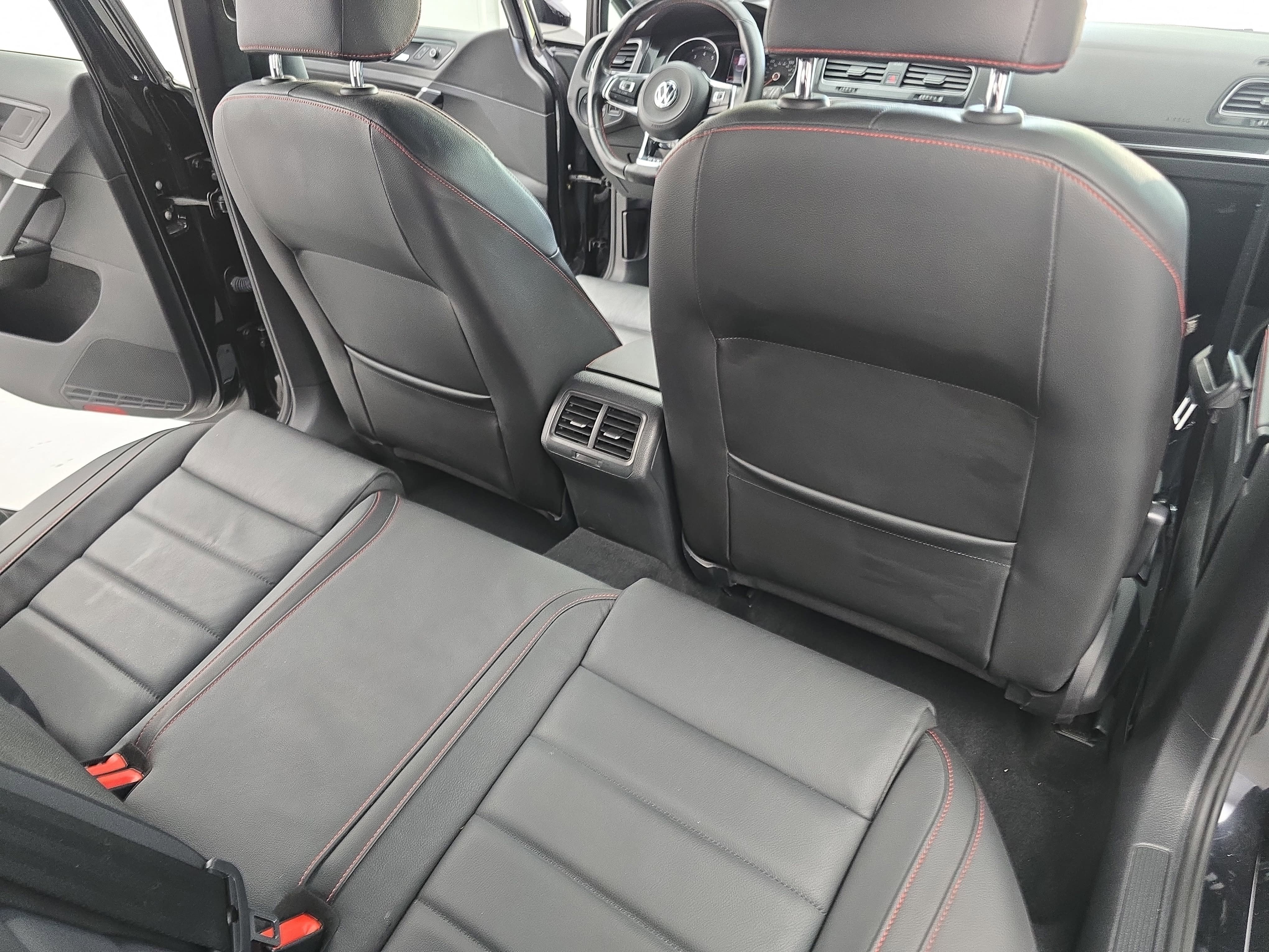 2017 Volkswagen Golf GTI Autobahn