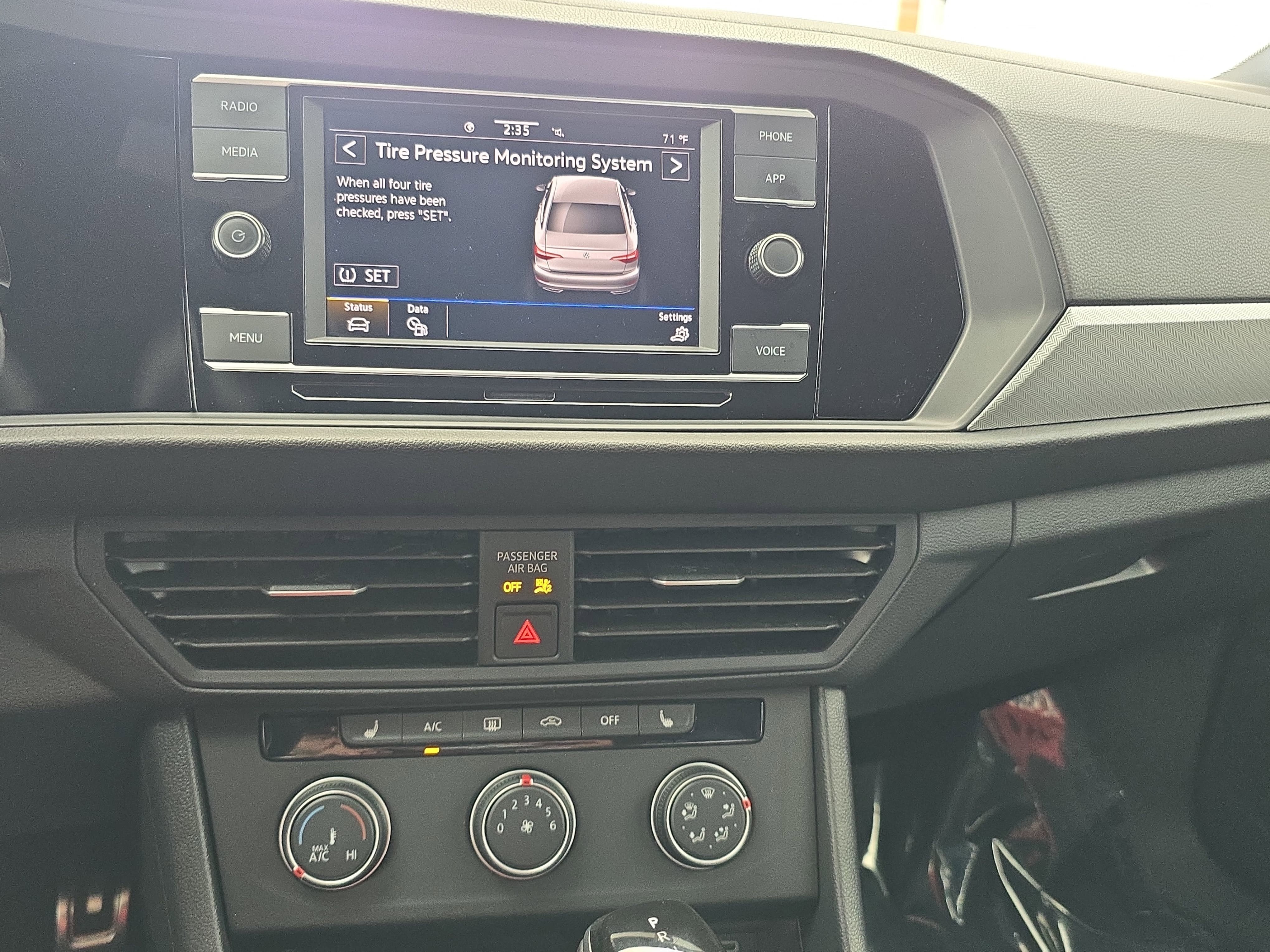 2024 Volkswagen Jetta Sport