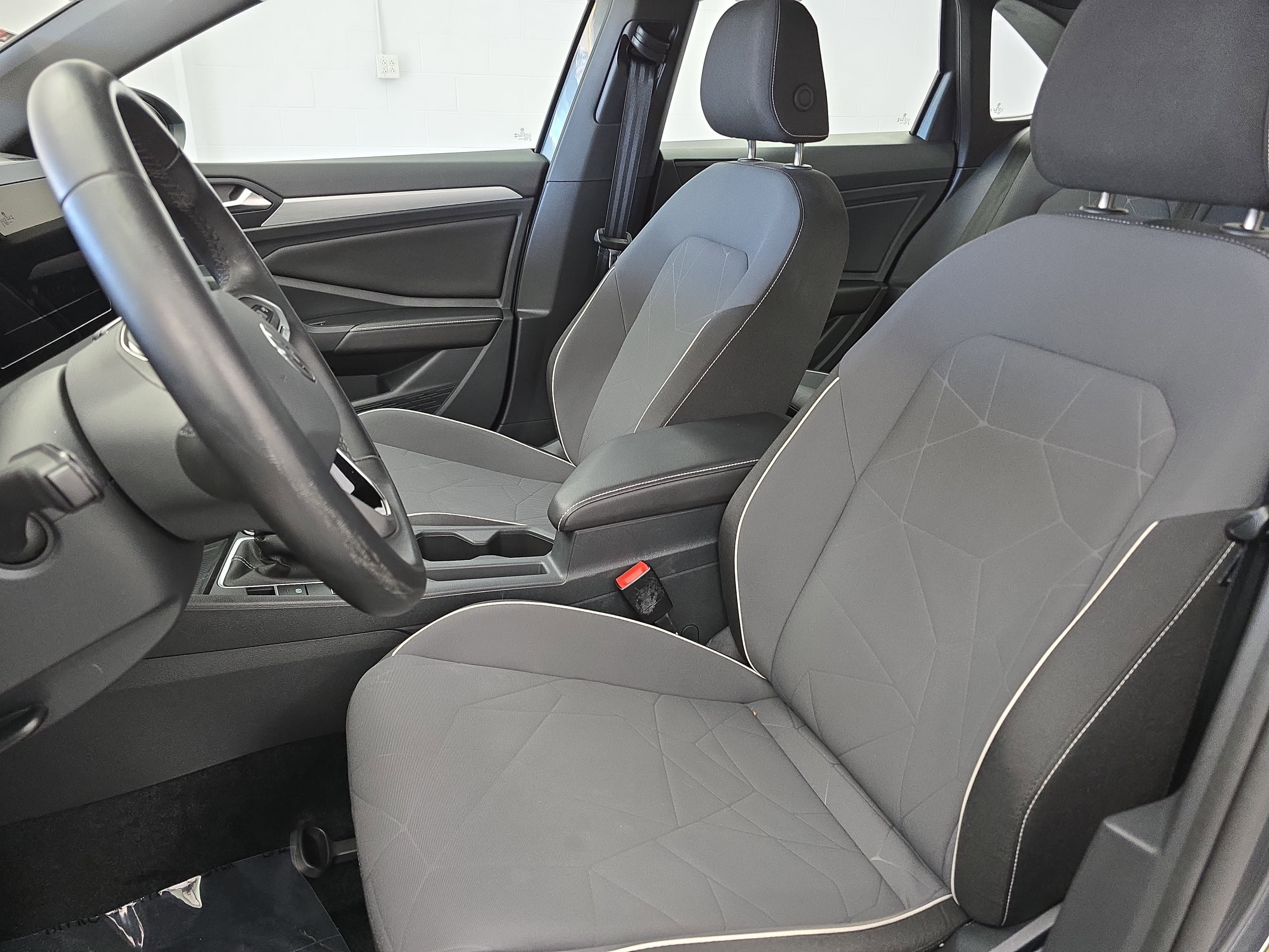 2025 Volkswagen Jetta Sport