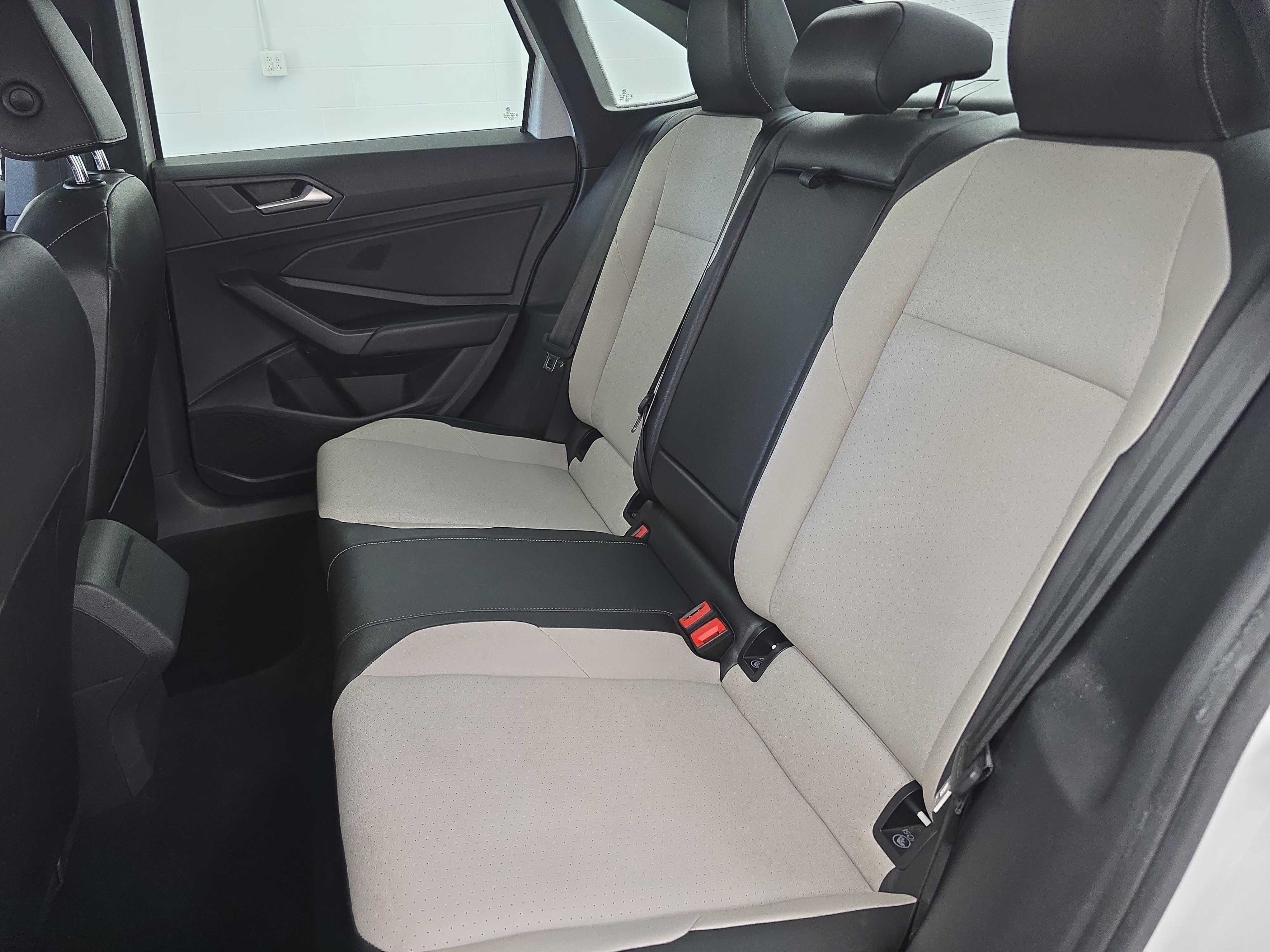2019 Volkswagen Jetta R-Line
