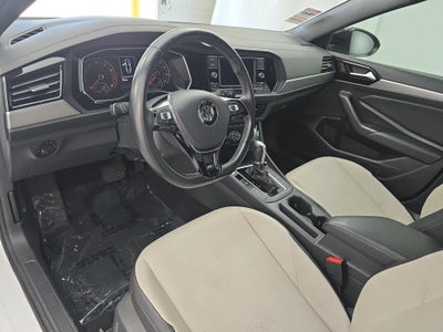 2019 Volkswagen Jetta R-Line