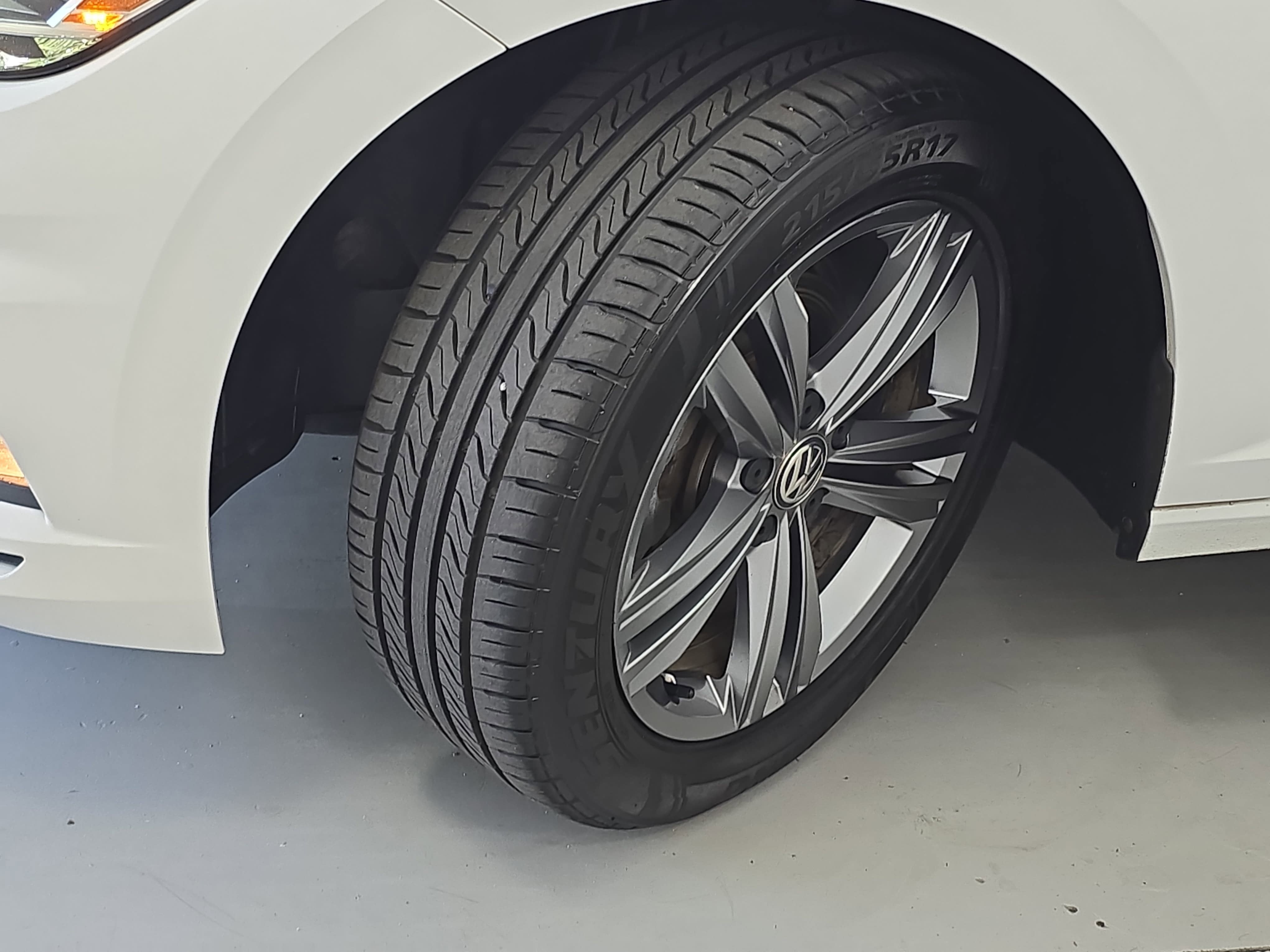 2019 Volkswagen Jetta R-Line