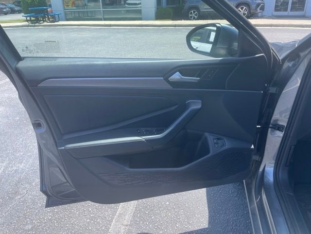 2023 Volkswagen Jetta SE